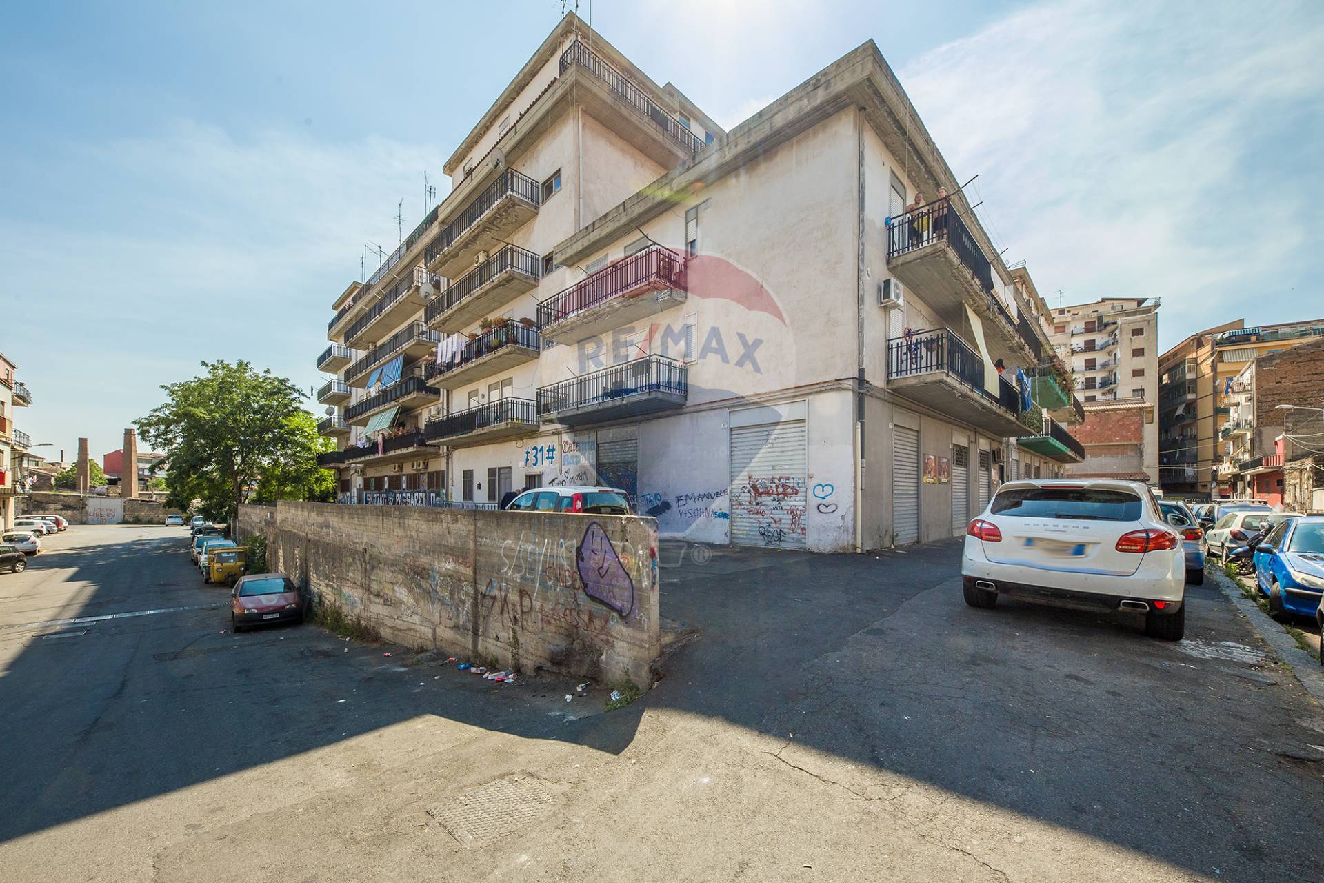  catania vendita quart:  re-max-city-home