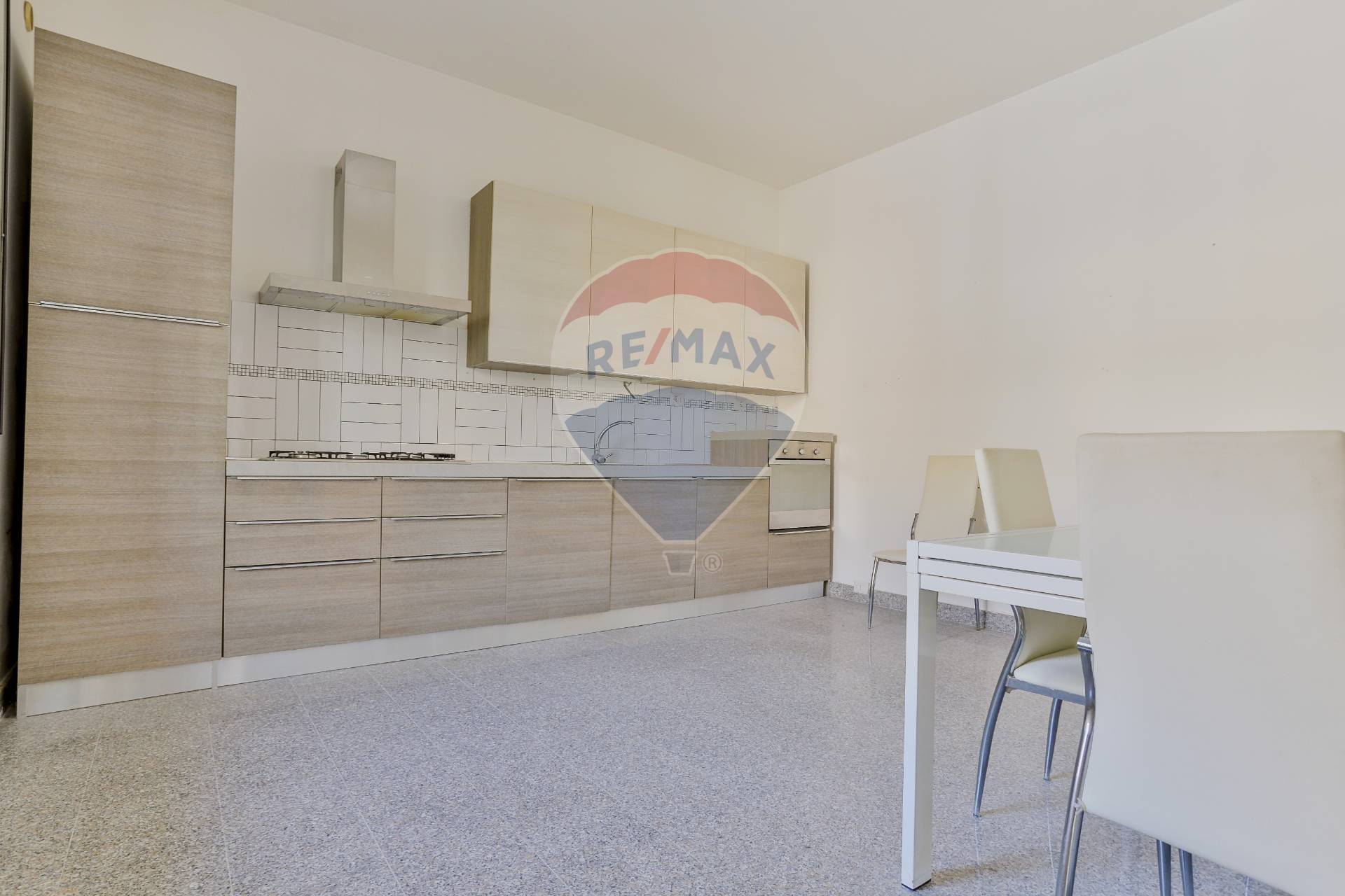 Appartamento SEZZE vendita    RE/MAX Property