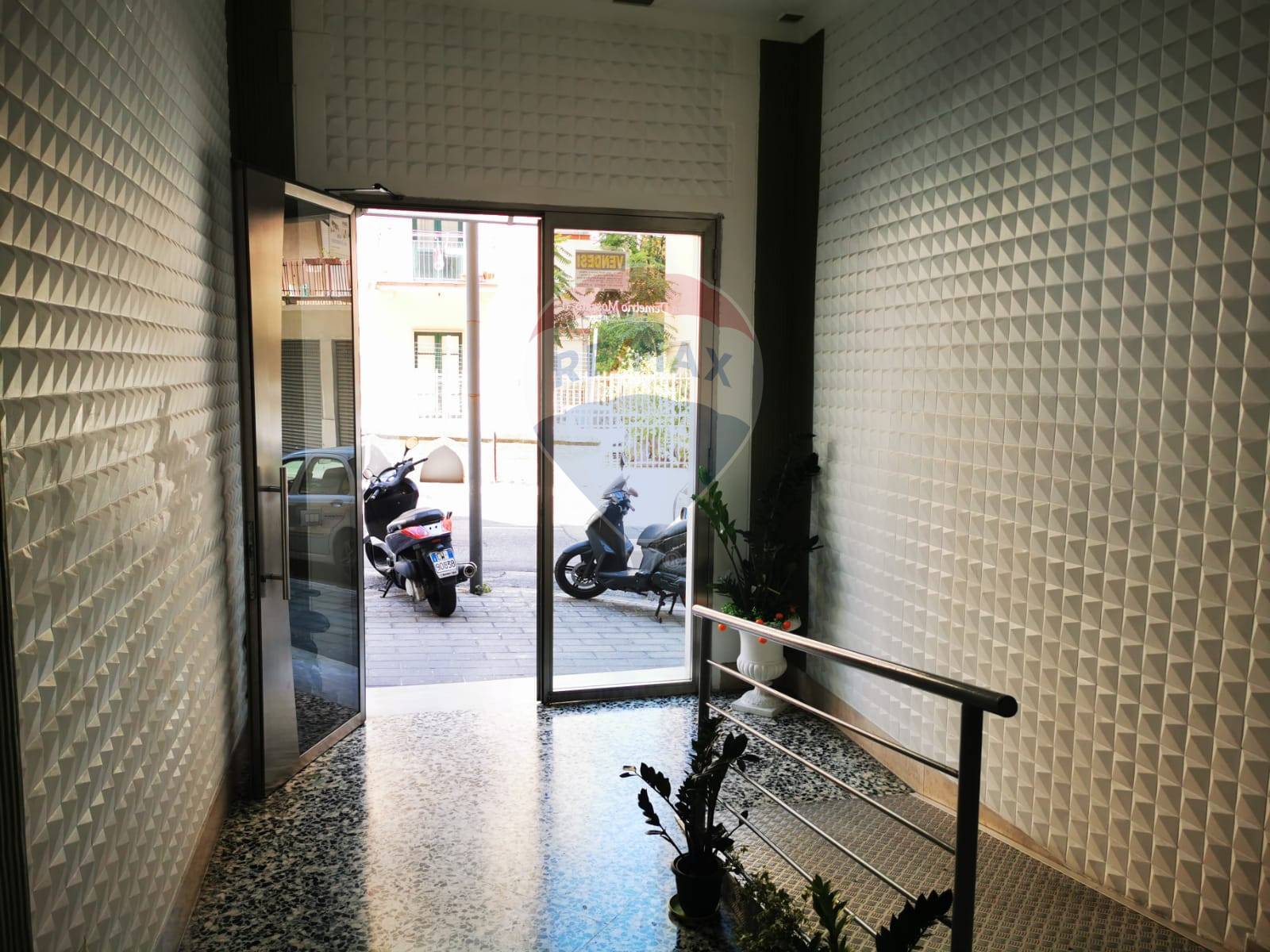 Appartamento SALERNO vendita  Carmine  RE/MAX Incentro