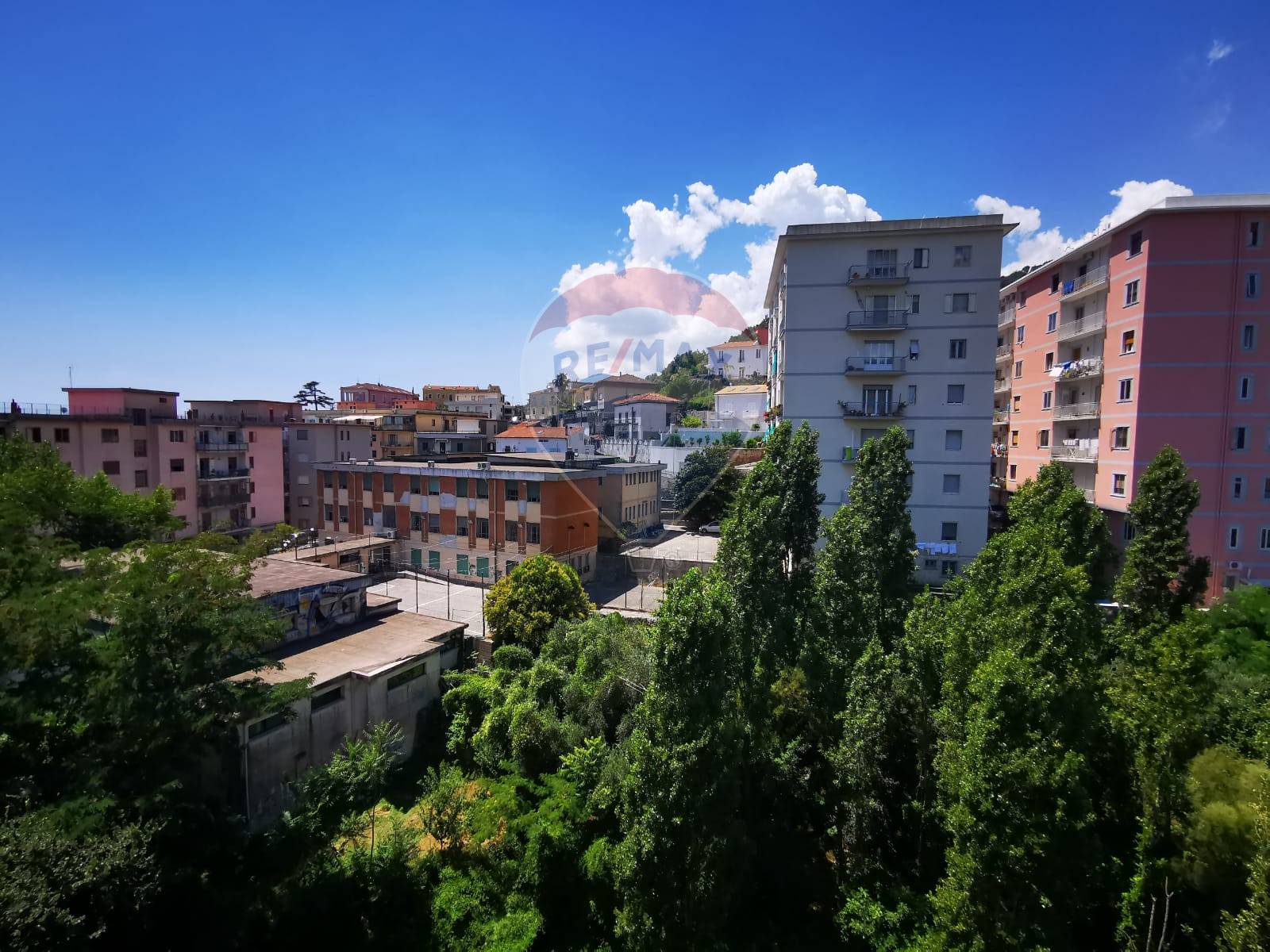 Appartamento SALERNO vendita  Carmine  RE/MAX Incentro