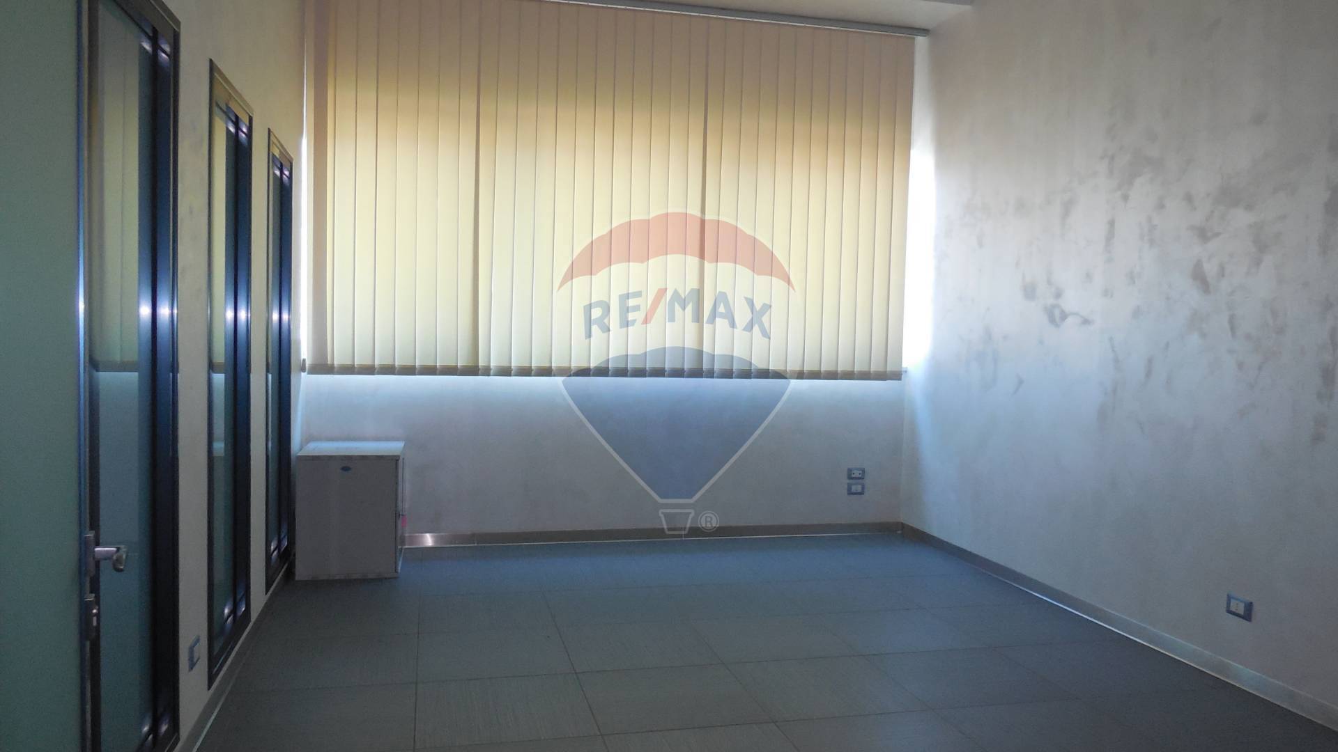 Ufficio - Loc.Com. L