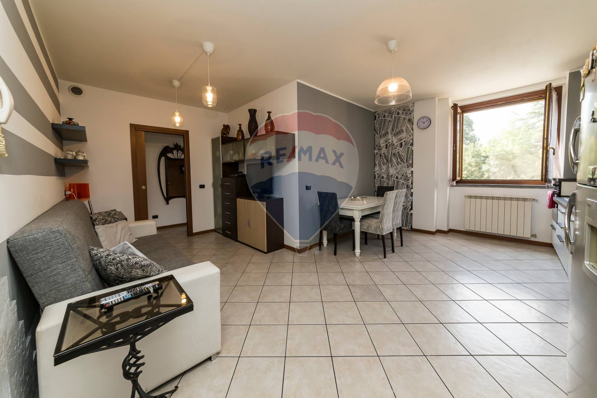 Appartamento BESANA IN BRIANZA vendita    RE/MAX Futura Immobiliare