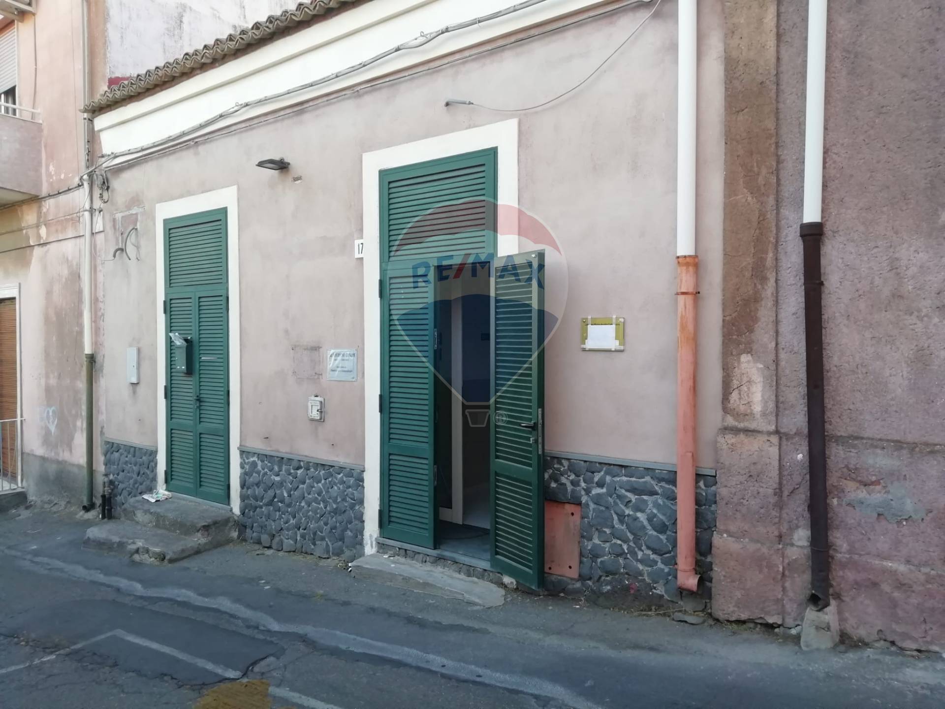 Villa Unifamiliare - Indipendente SAN PIETRO CLARENZA affitto    RE/MAX City Home