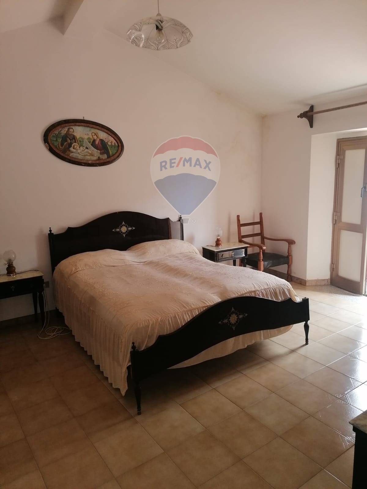 Villa Unifamiliare - Indipendente CASTIGLIONE DI SICILIA vendita    RE/MAX Crea Casa