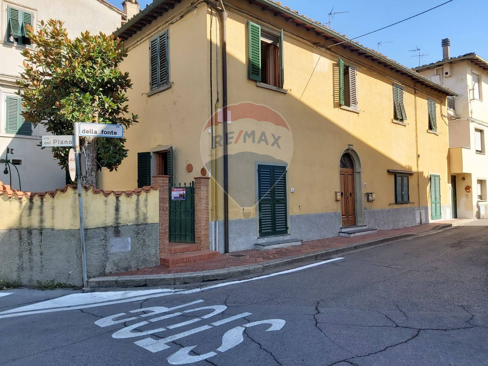  montelupo fiorentino vendita quart: fibbiana re/max ideale