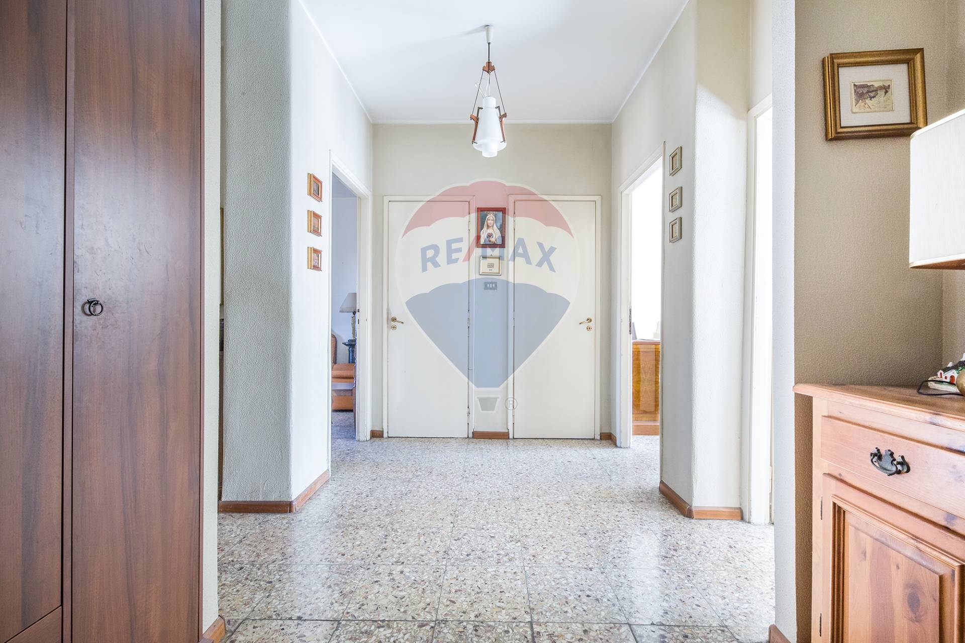  catania vendita quart:  re/max city home