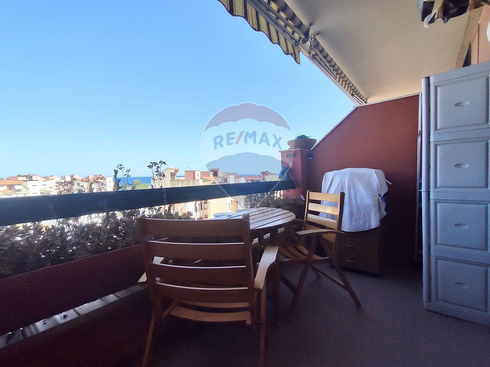 Appartamento GIARDINI-NAXOS vendita  Pietre Nere  RE/MAX Kleos