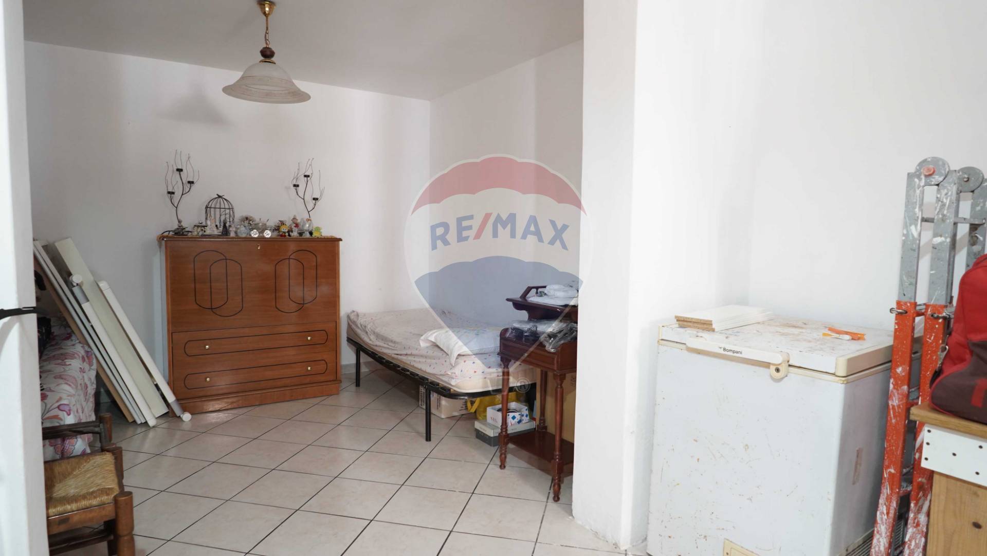 Villa Unifamiliare - Indipendente SCICLI vendita  Centro  RE/MAX Prima Classe