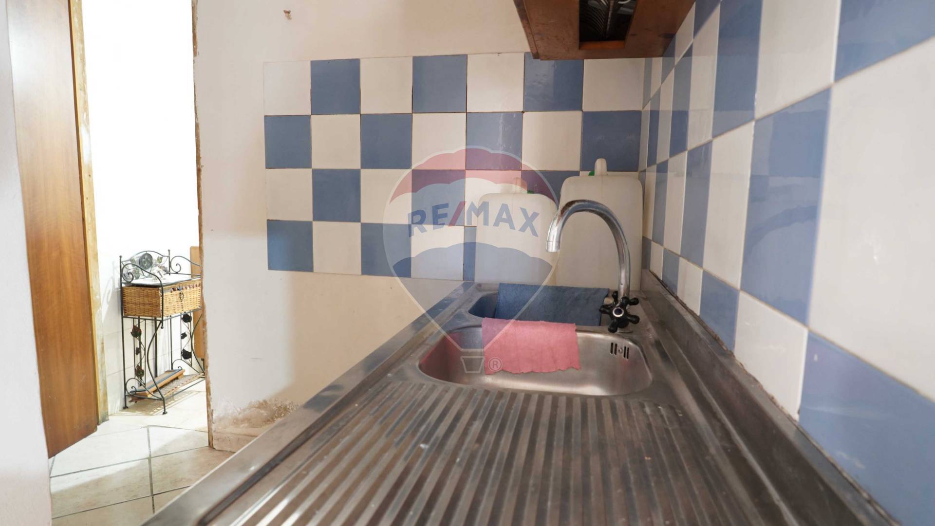 Villa Unifamiliare - Indipendente SCICLI vendita  Centro  RE/MAX Prima Classe