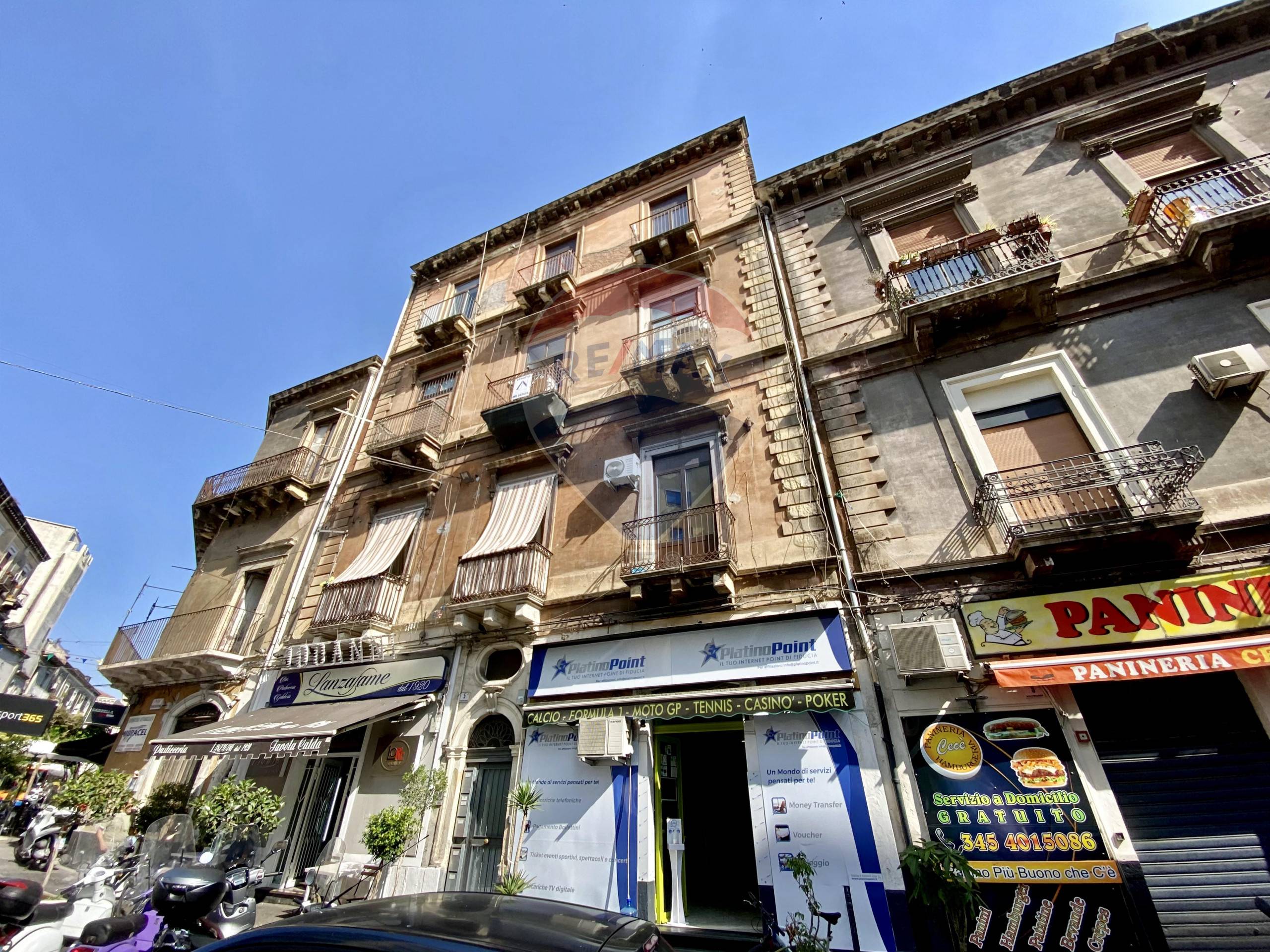 Appartamento CATANIA vendita  Centro Storico  RE/MAX Realizza