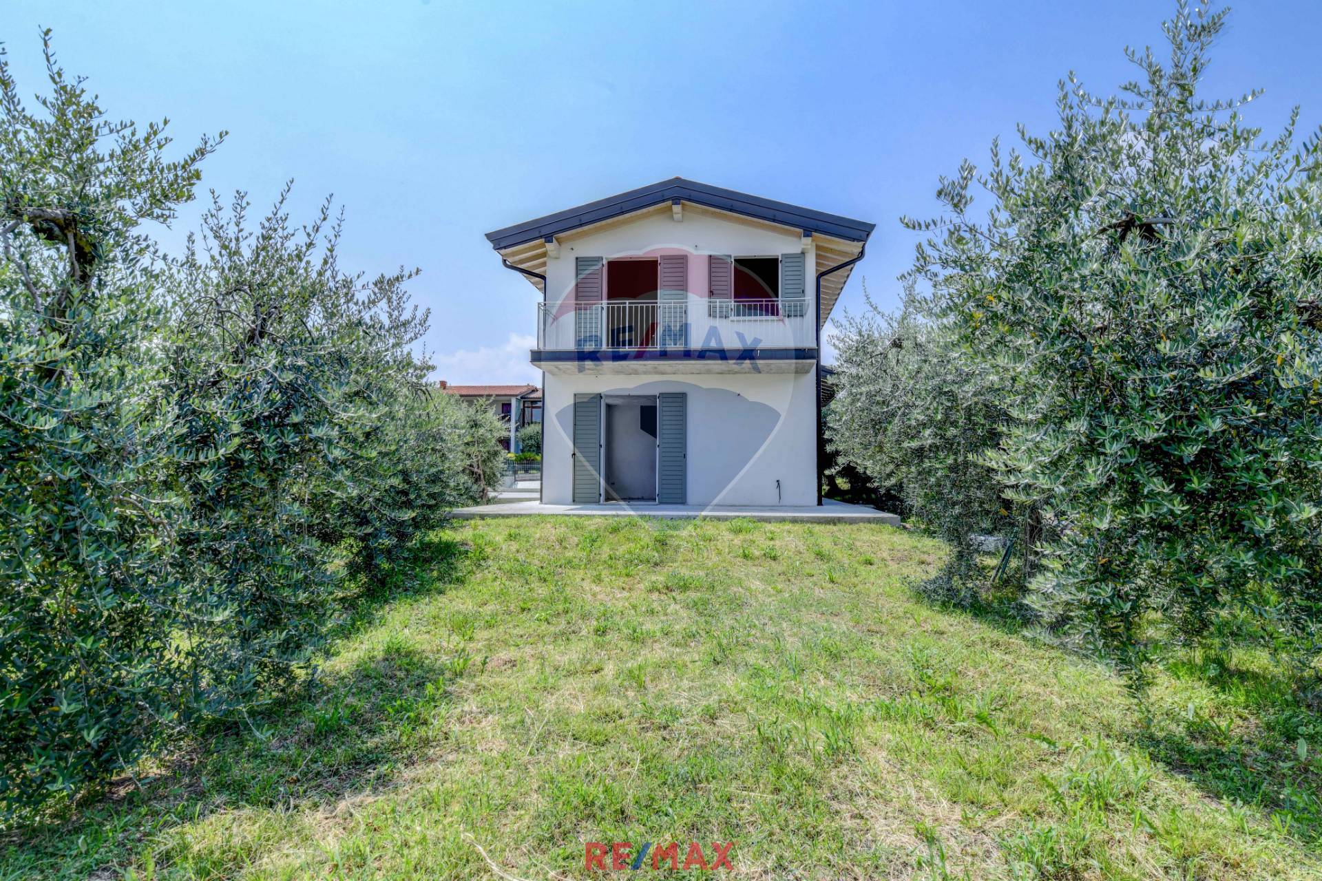 Villa SOIANO DEL LAGO vendita    RE/MAX Edilfin