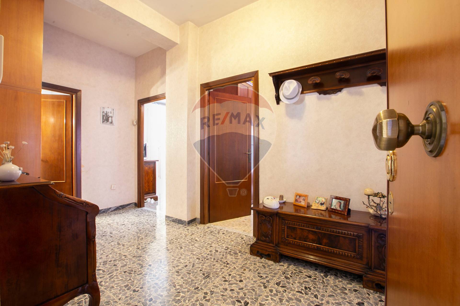 Appartamento CIAMPINO vendita    RE/MAX Neopolis