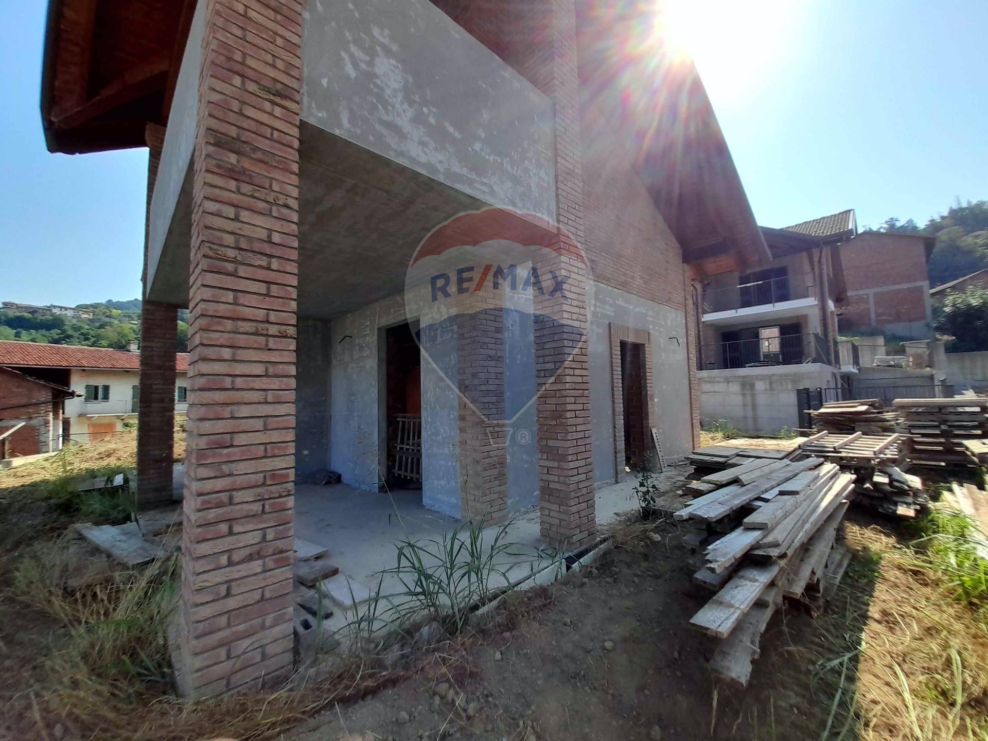 Villa SAN RAFFAELE CIMENA vendita    RE/MAX Vivere