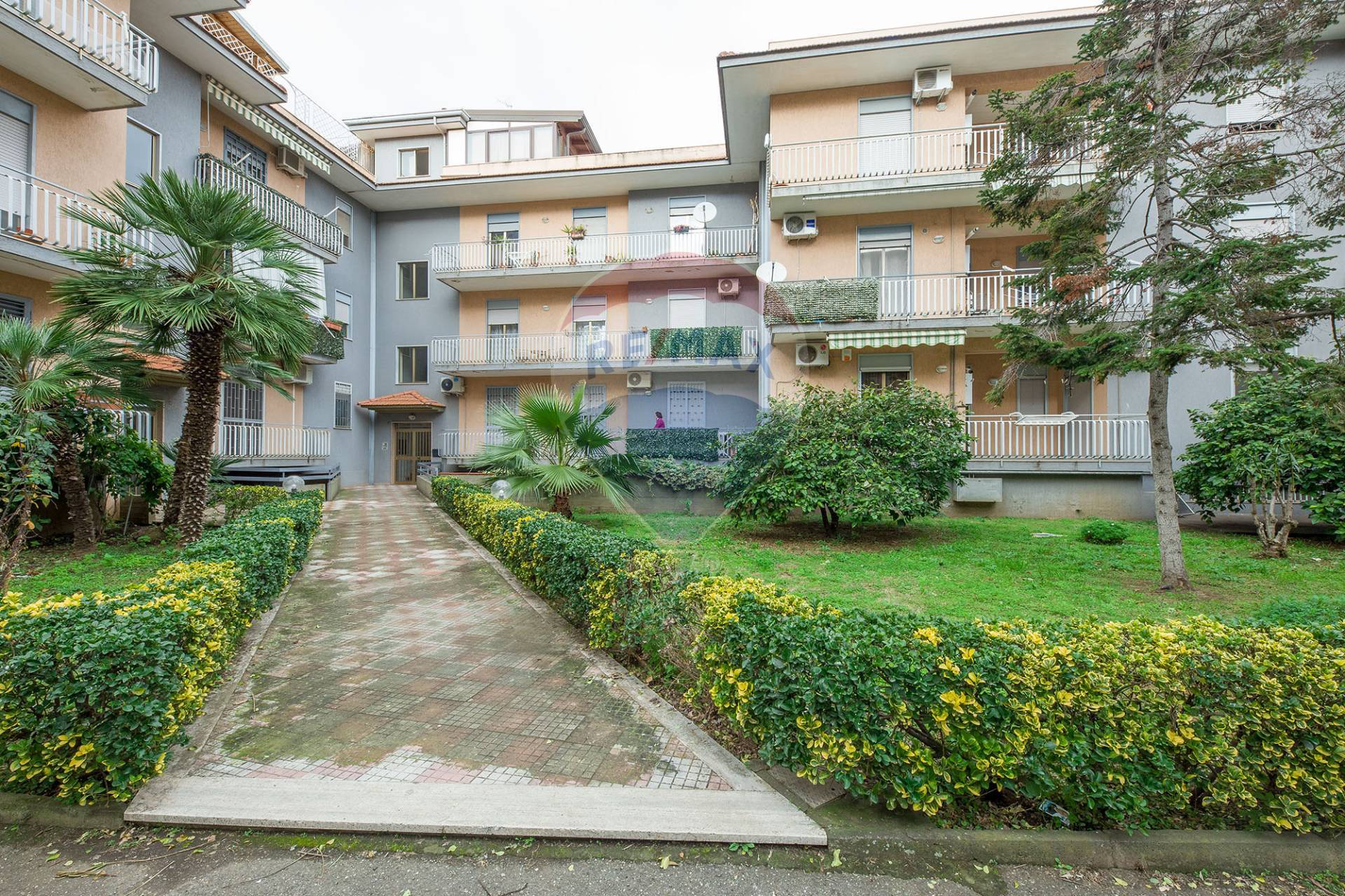 Appartamento ACI CATENA vendita  Aci San Filippo  RE/MAX City Home