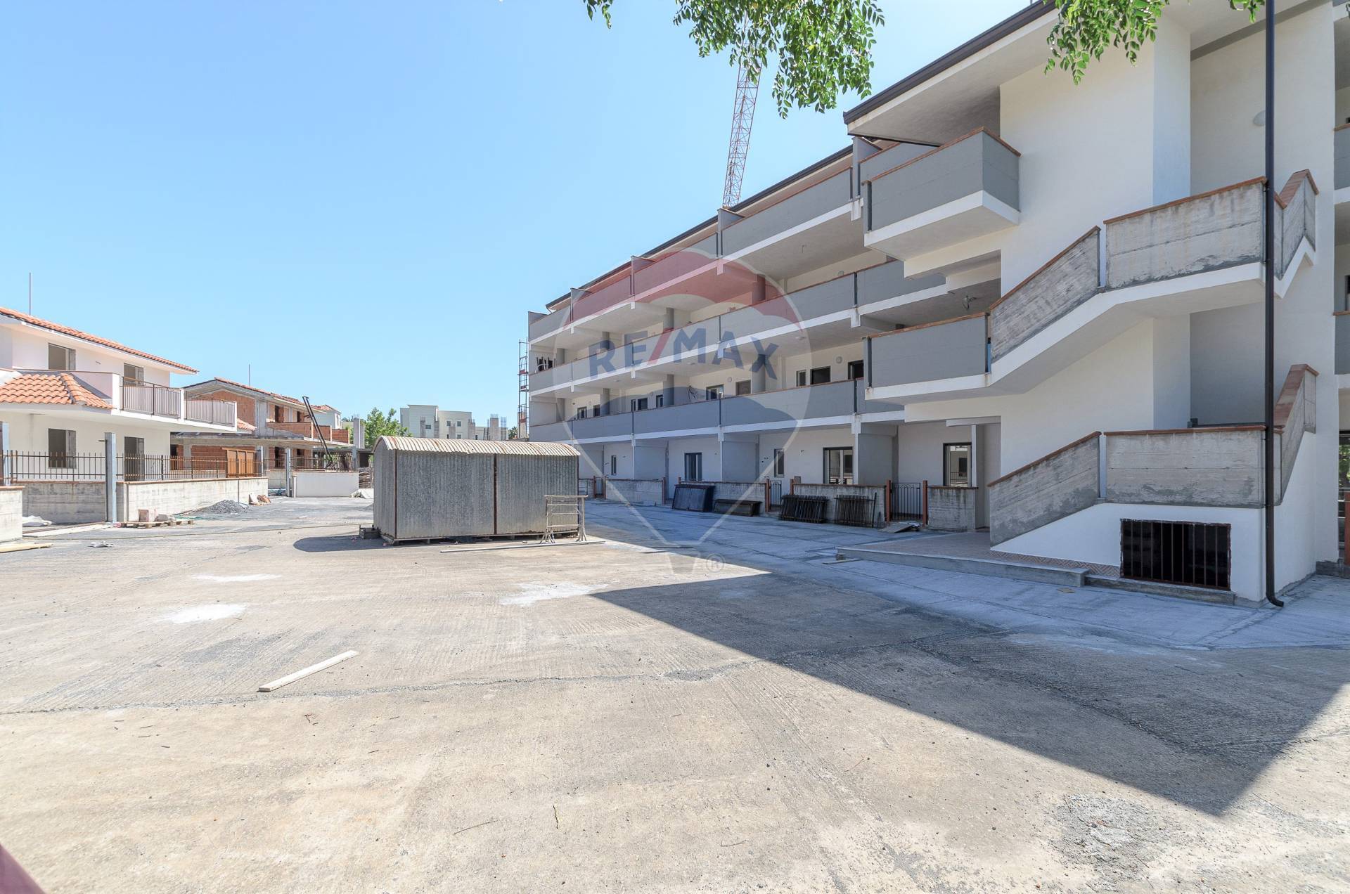 Appartamento GIARDINI-NAXOS vendita  Giardini  RE/MAX Crea Casa