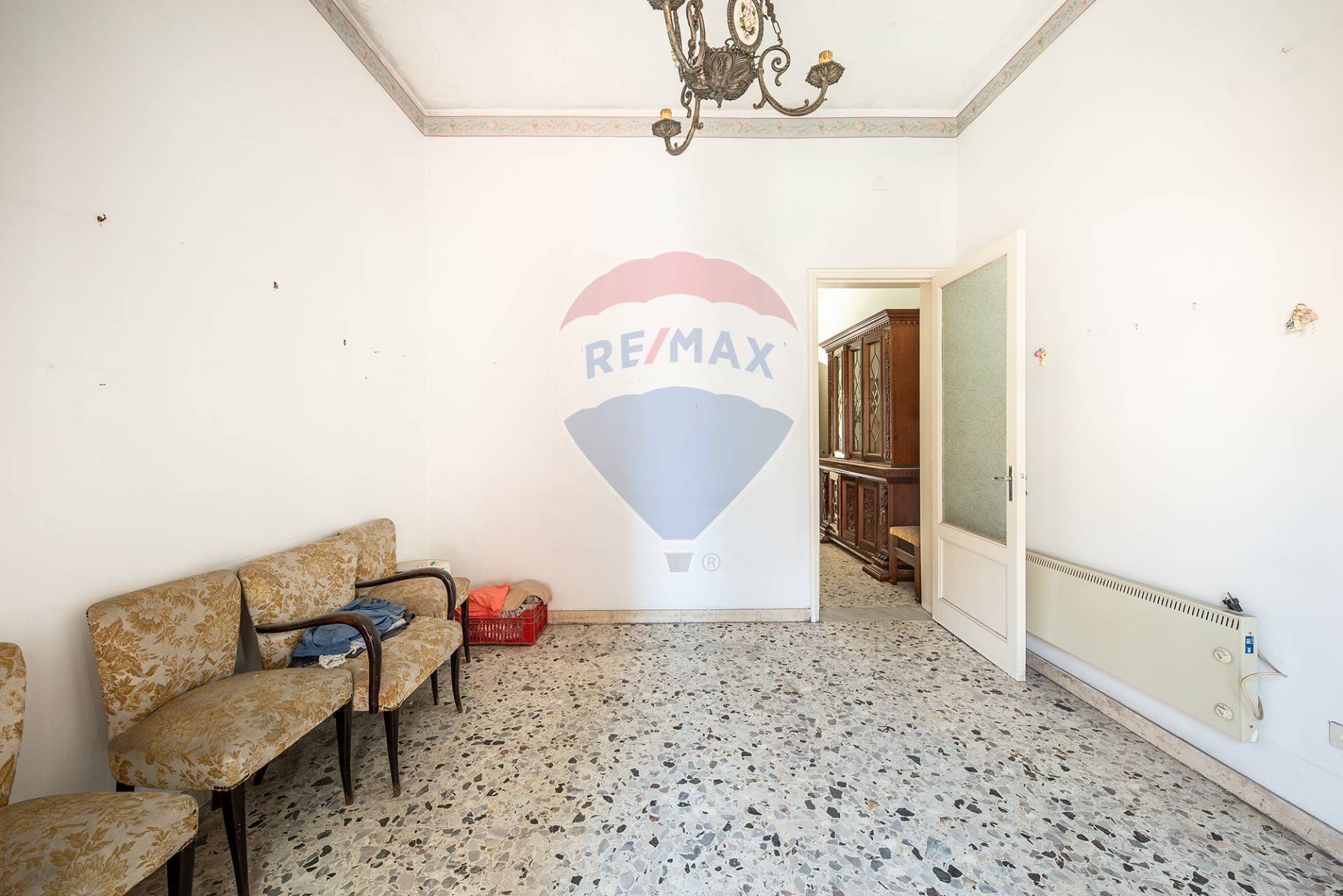 Villa Unifamiliare - Indipendente PATERNÒ vendita    RE/MAX City Home
