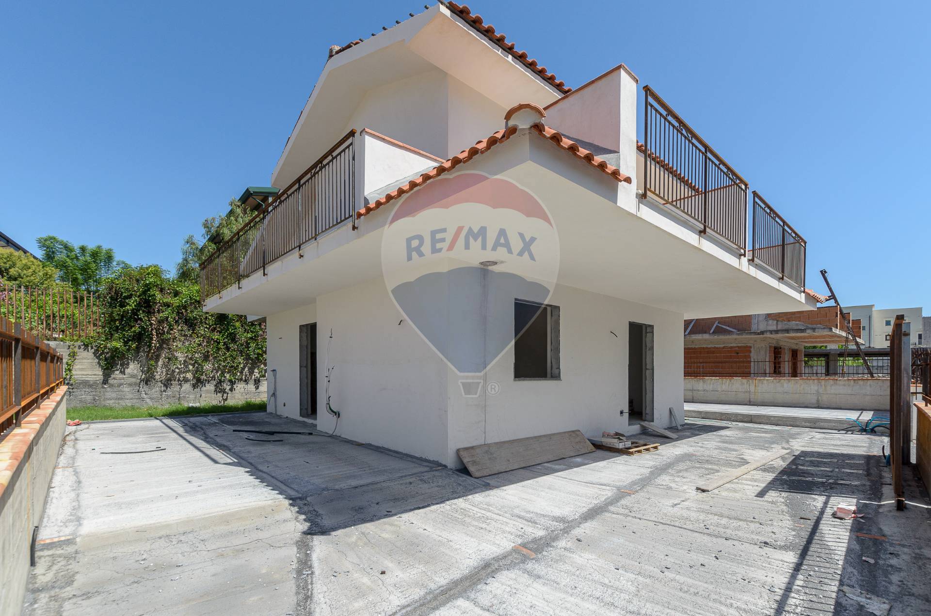 Villa GIARDINI-NAXOS vendita  Recanati  RE/MAX Crea Casa