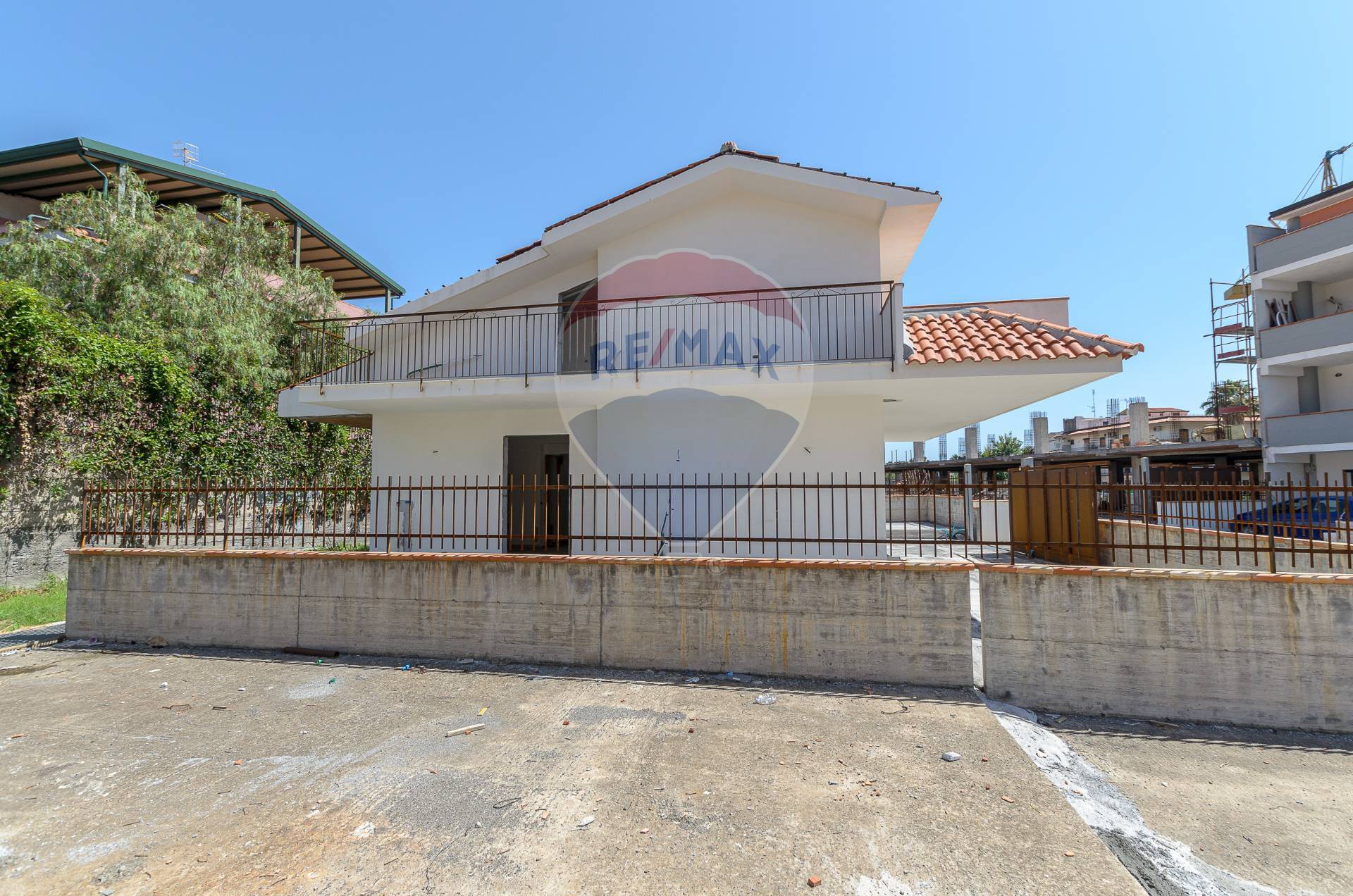 Villa GIARDINI-NAXOS vendita  Recanati  RE/MAX Crea Casa