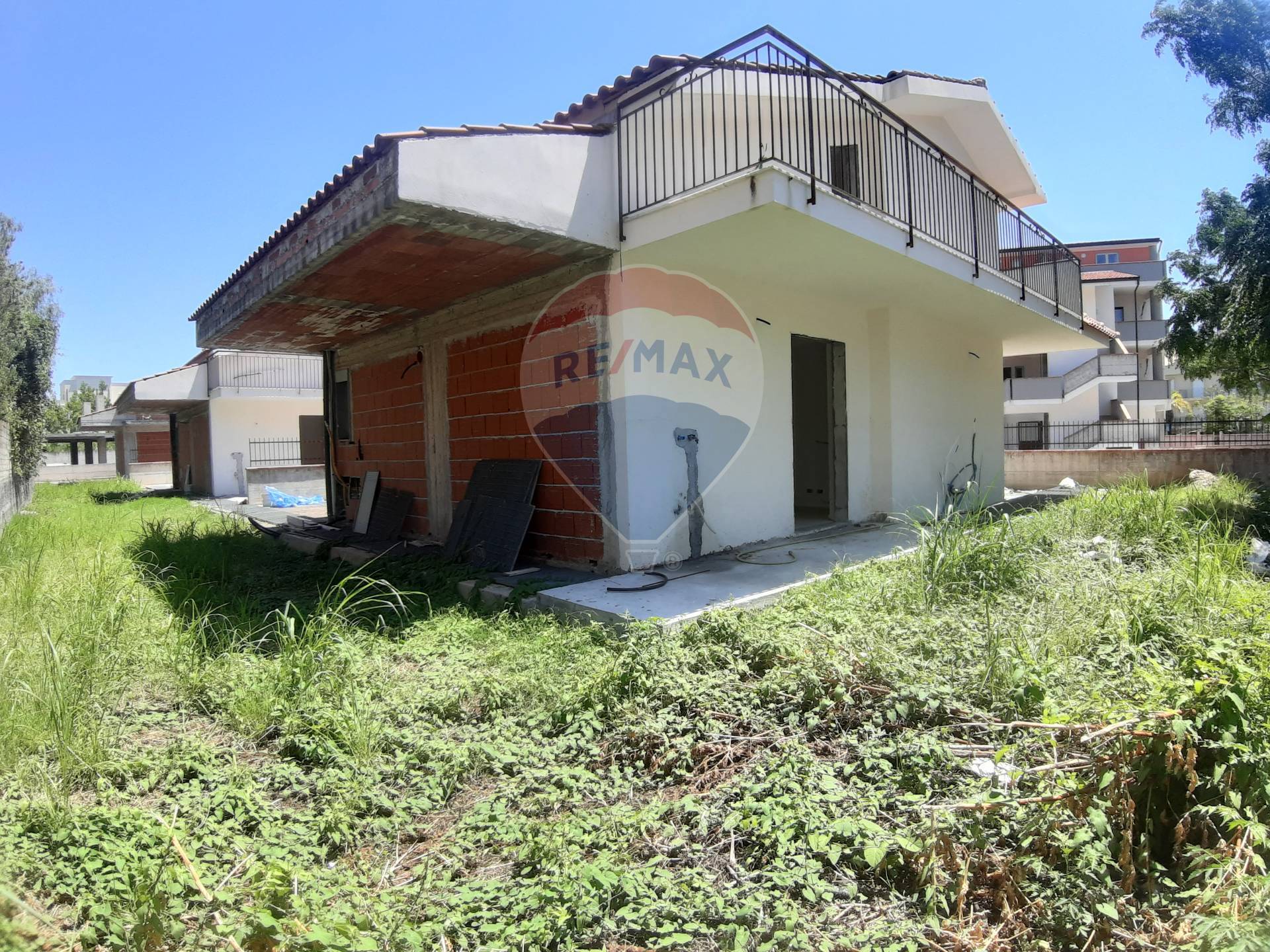 Villa GIARDINI-NAXOS vendita  Recanati  RE/MAX Crea Casa