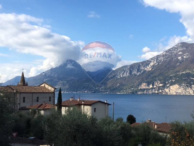 Appartamento BRENZONE vendita    RE/MAX Lago