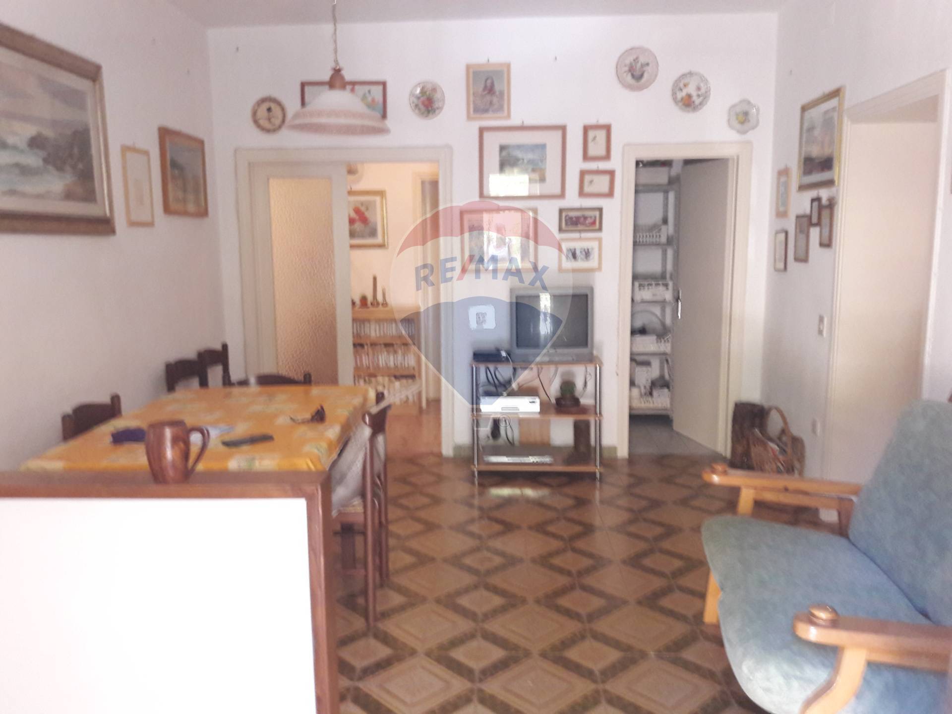 Appartamento BIBBONA vendita    RE/MAX Premiere