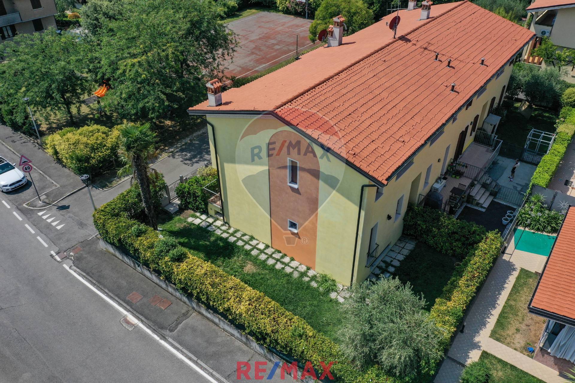 Villa PUEGNAGO SUL GARDA vendita    RE/MAX Edilfin