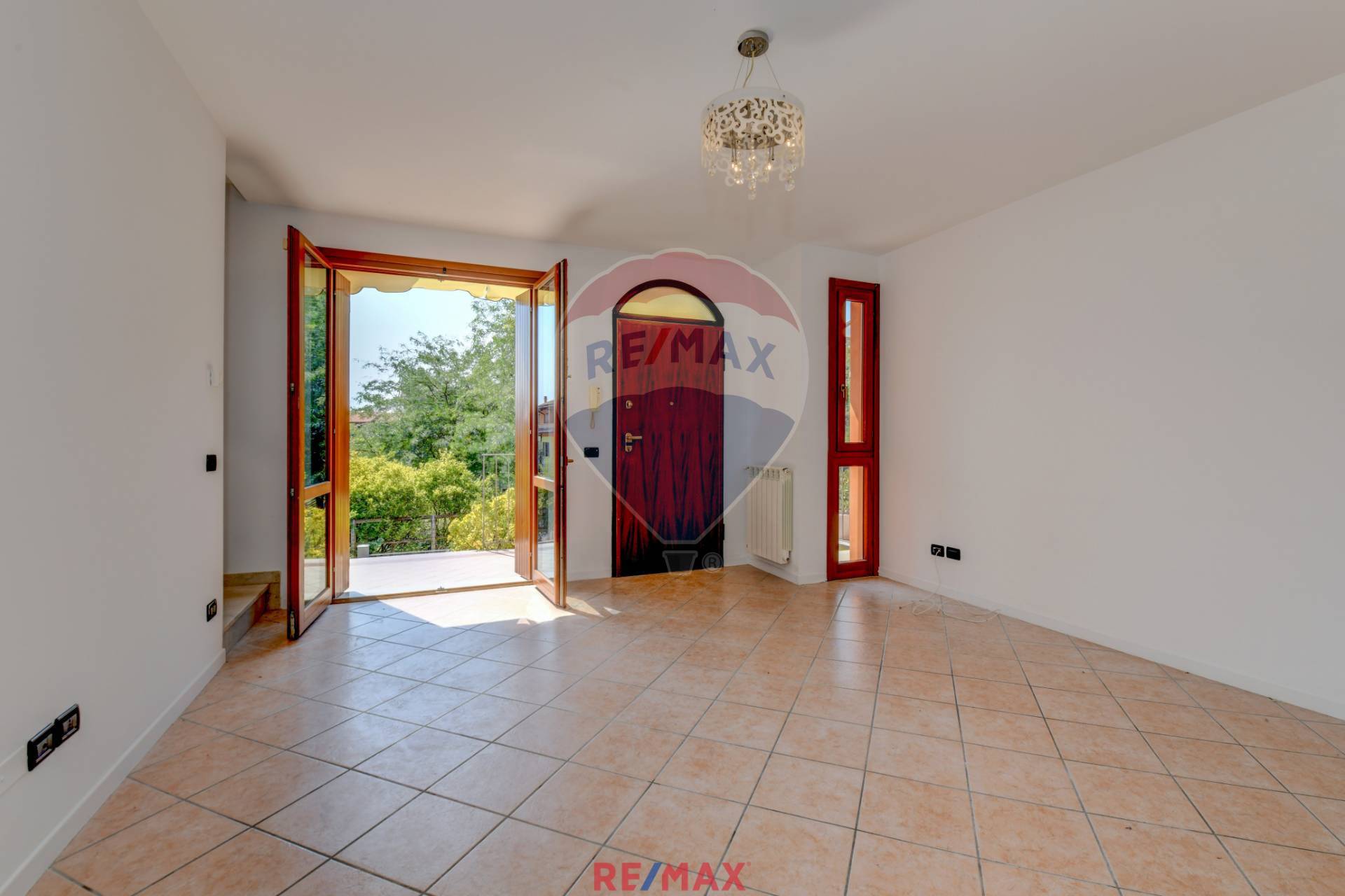 Villa PUEGNAGO SUL GARDA vendita    RE/MAX Edilfin