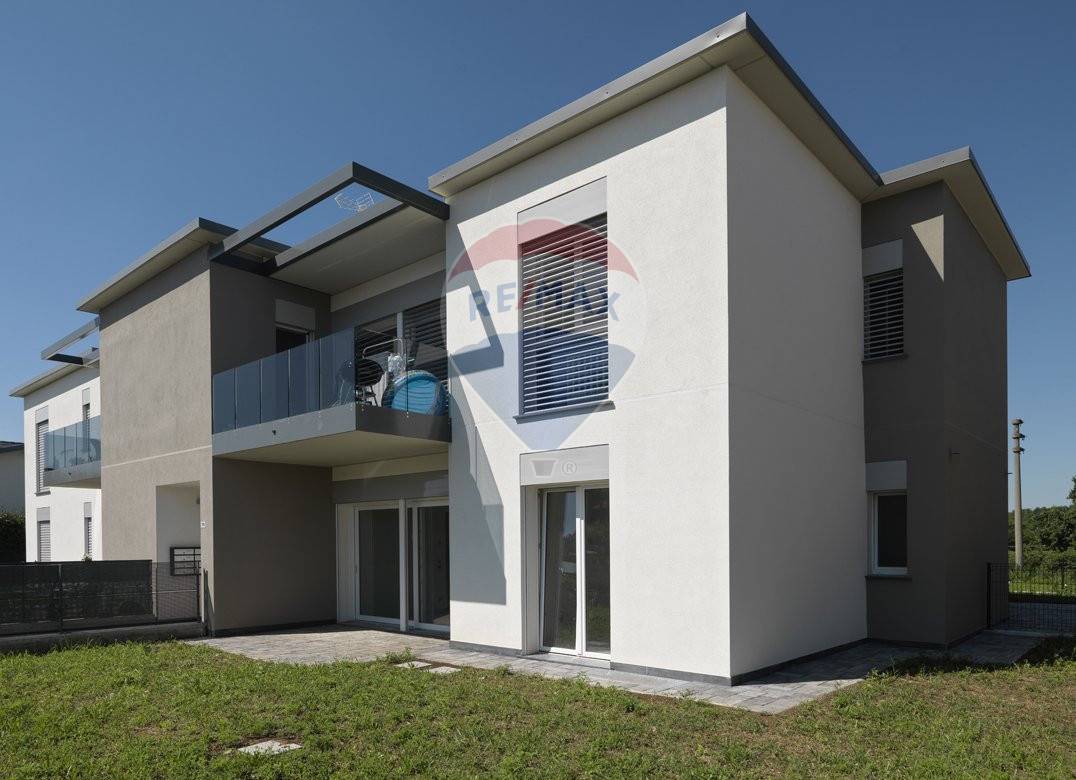 Appartamento CADORAGO vendita    RE/MAX Essenza