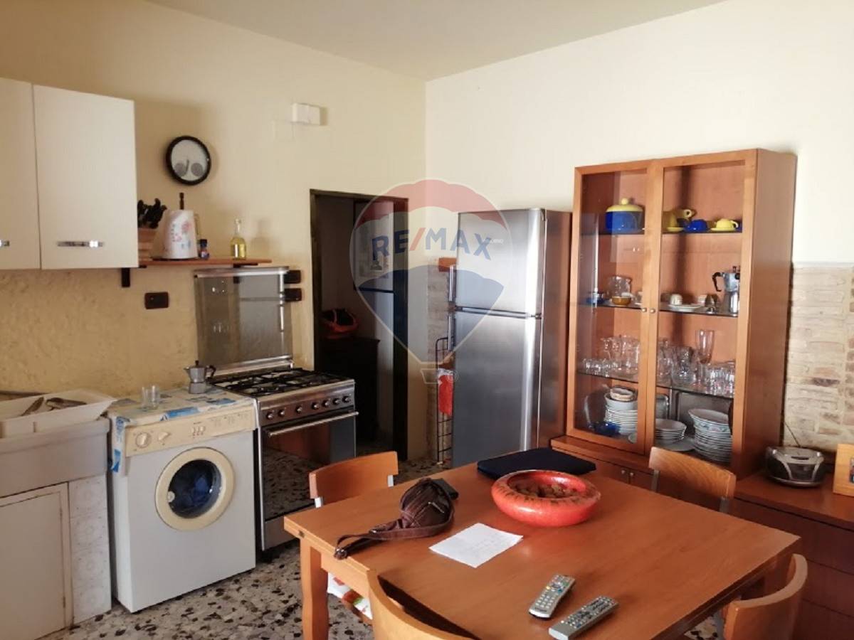 Villa Bifamiliare LANCIANO vendita    RE/MAX People