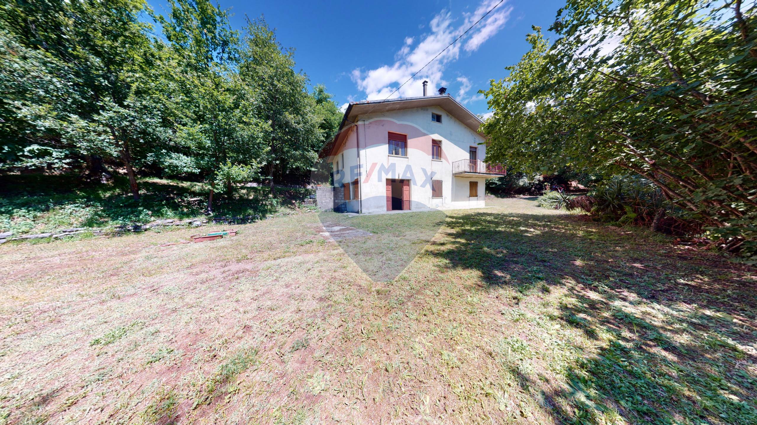  barga vendita quart: albiano re-max-quality-house