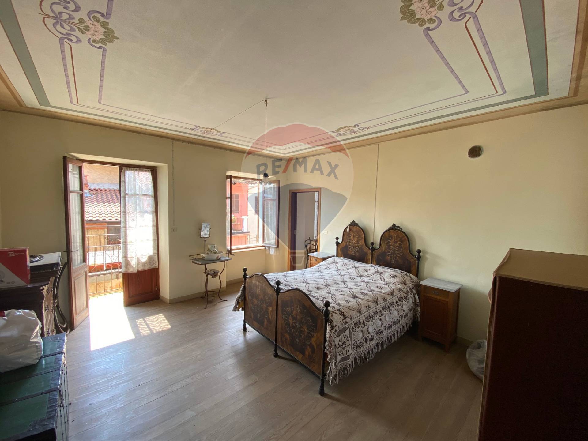  casapinta vendita quart:  re/max unit