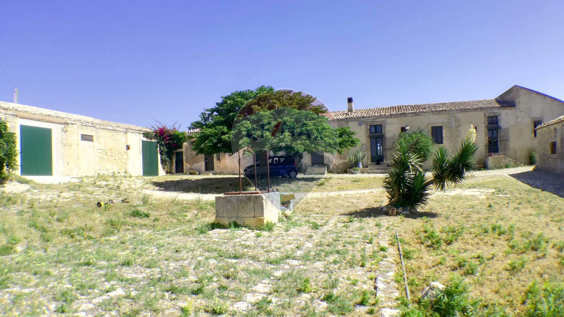 Villa Bifamiliare RAGUSA vendita  San Giacomo  RE/MAX Prima Classe