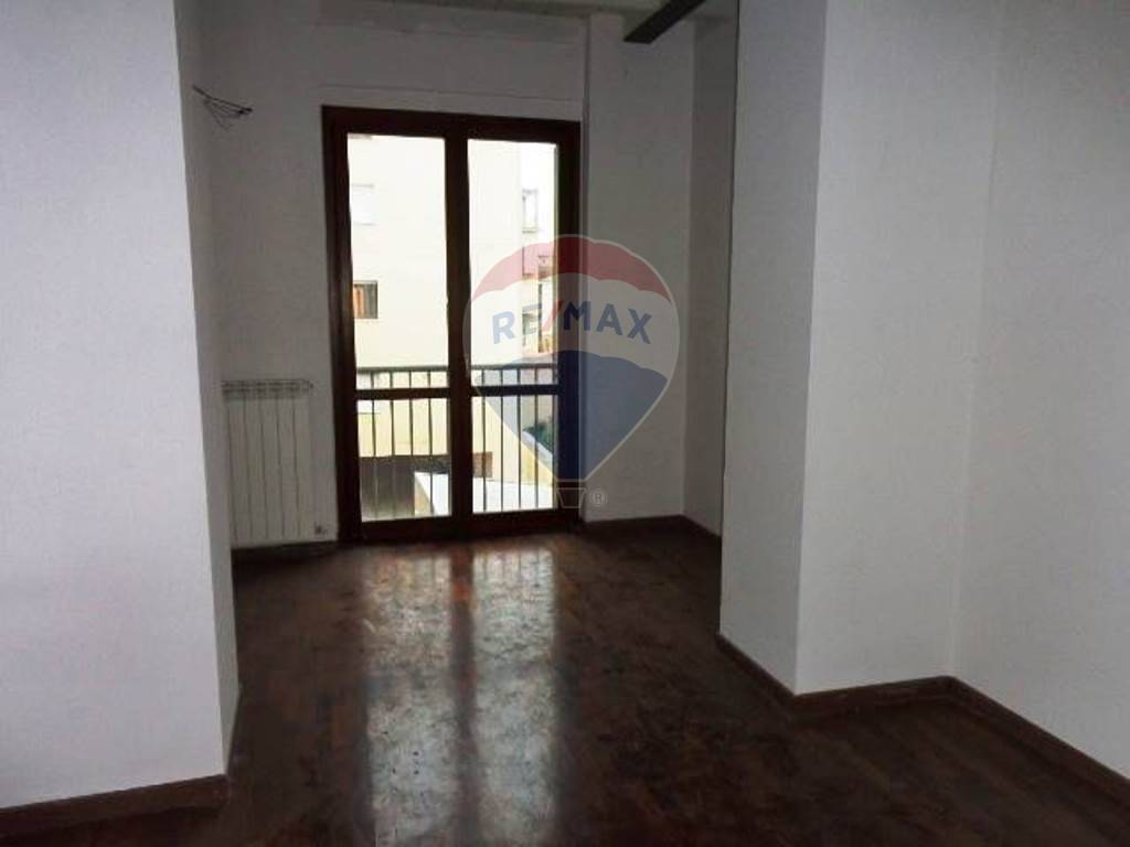 Appartamento CHIARAVALLE vendita    RE/MAX Centro Casa