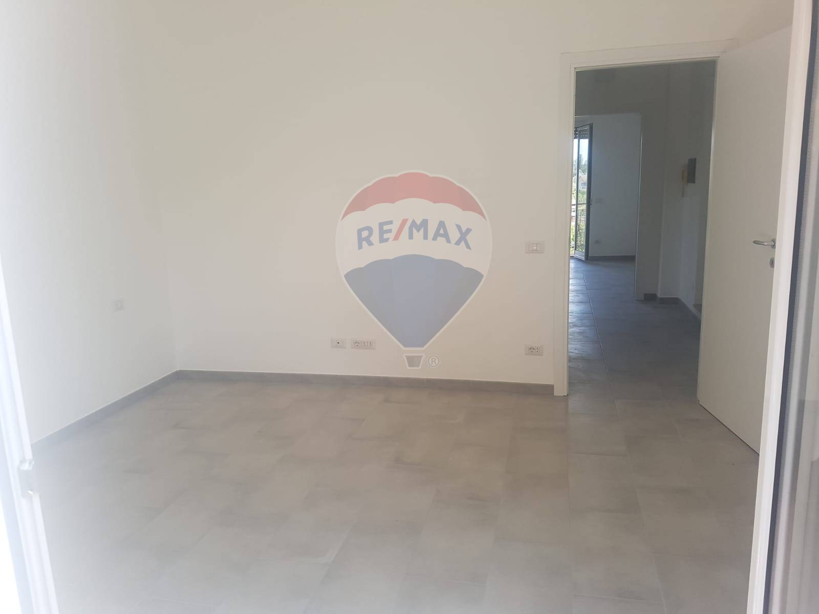 Appartamento ROMA affitto    RE/MAX Titanus