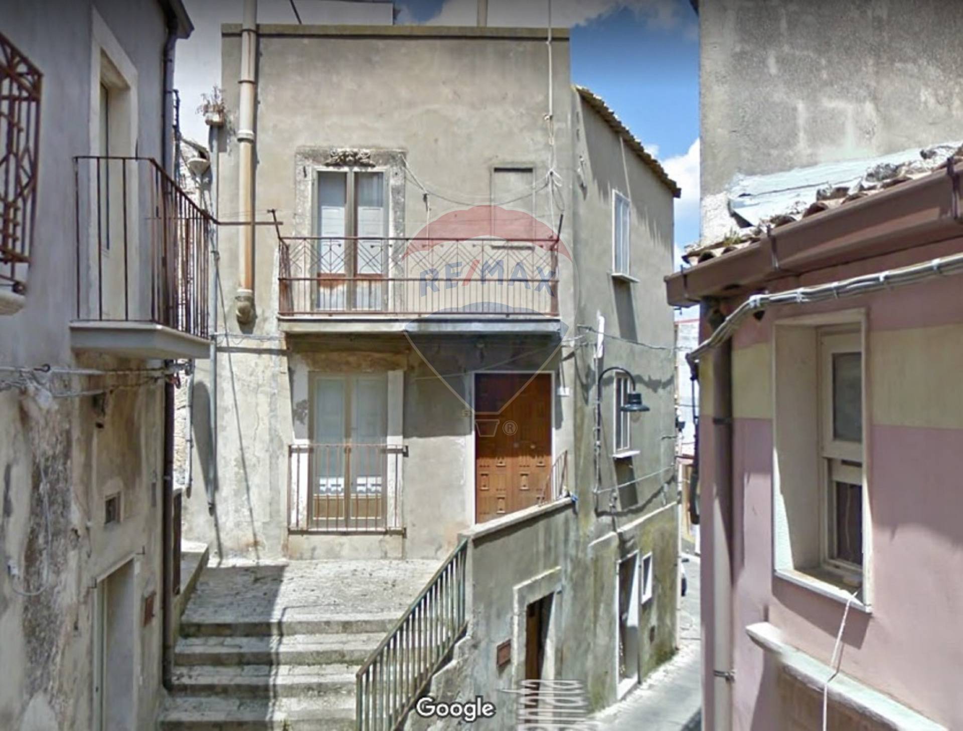  chiaramonte gulfi vendita quart:  re/max prima classe