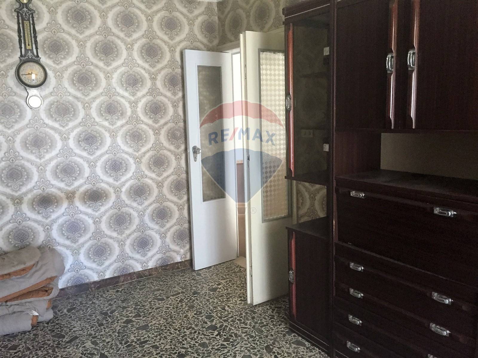 Villa Unifamiliare - Indipendente CHIARAMONTE GULFI vendita    RE/MAX Prima Classe