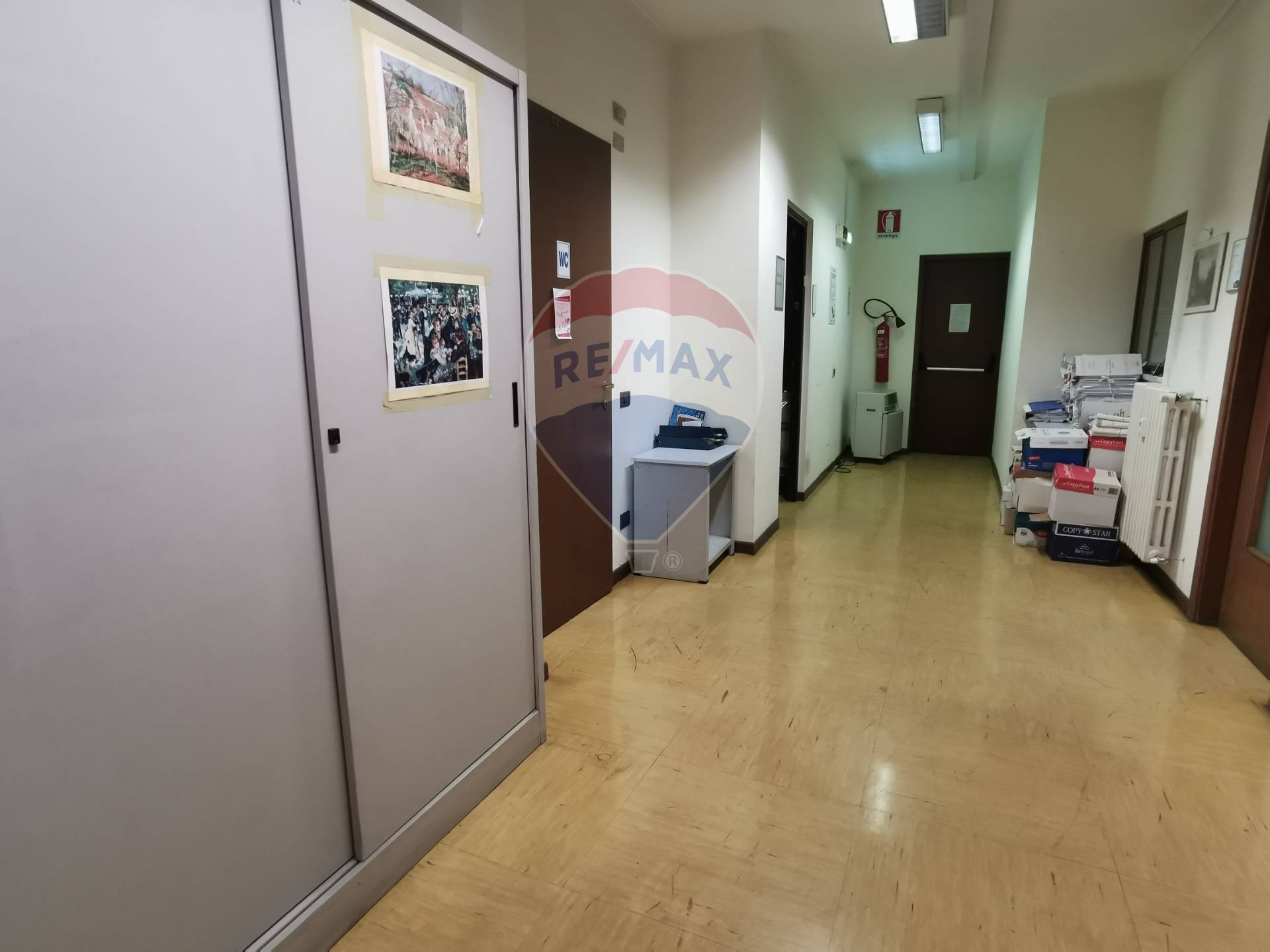 Stabile intero - Palazzo NOVARA vendita  Centro  RE/MAX Unit
