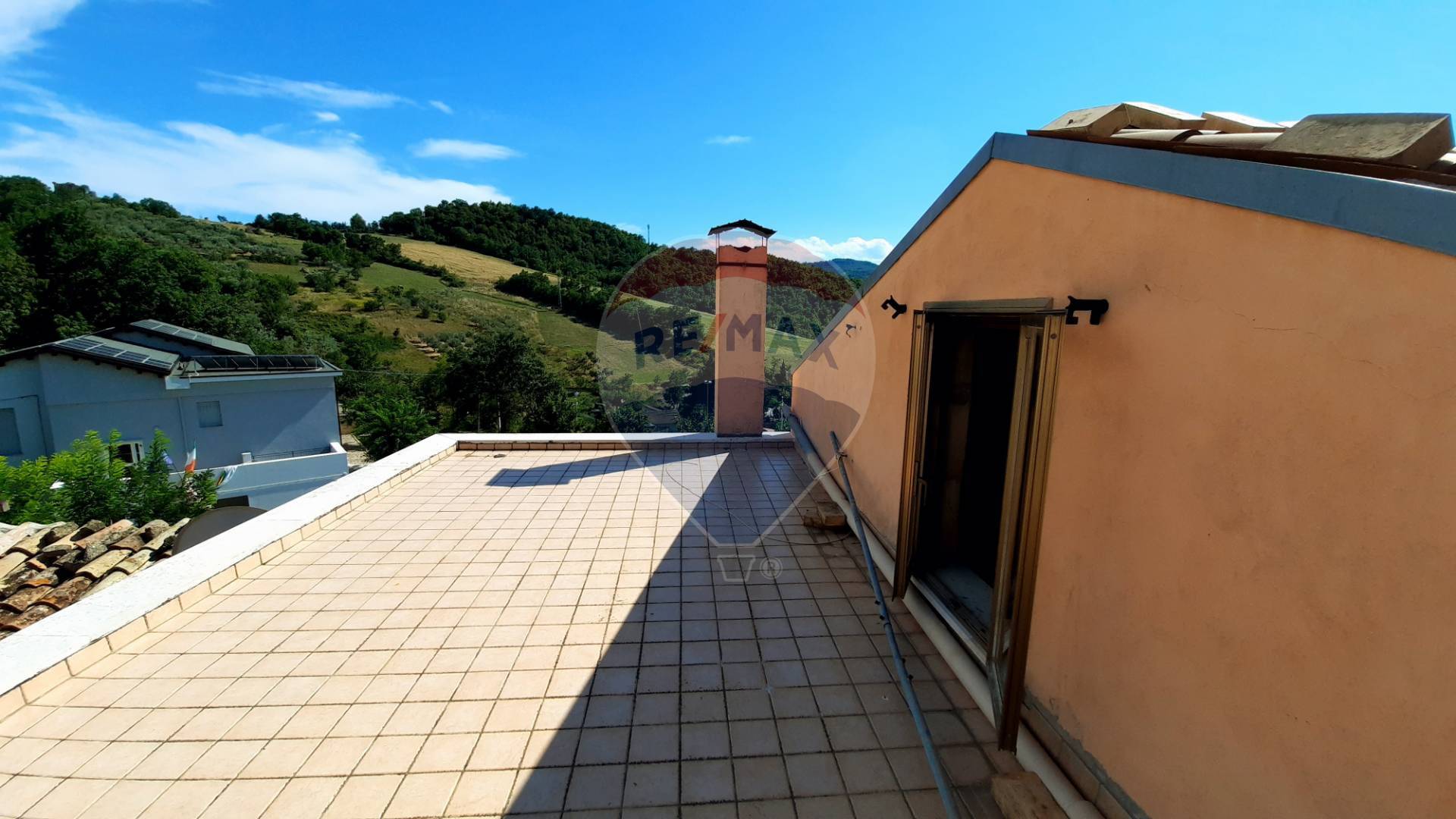 Villa Bifamiliare ROCCASCALEGNA vendita    RE/MAX People