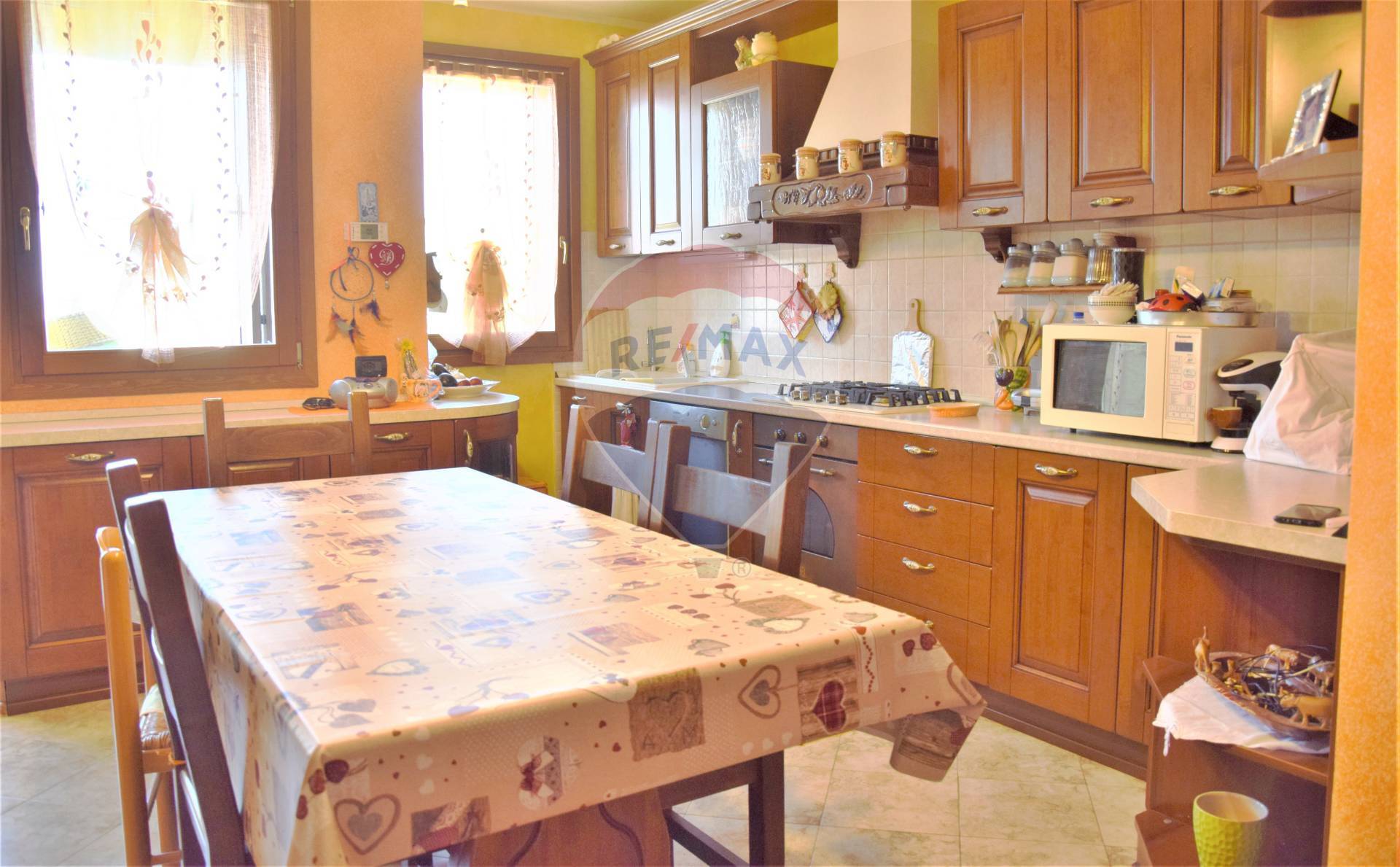 Appartamento LONGARE vendita  Secula  RE/MAX Palladio