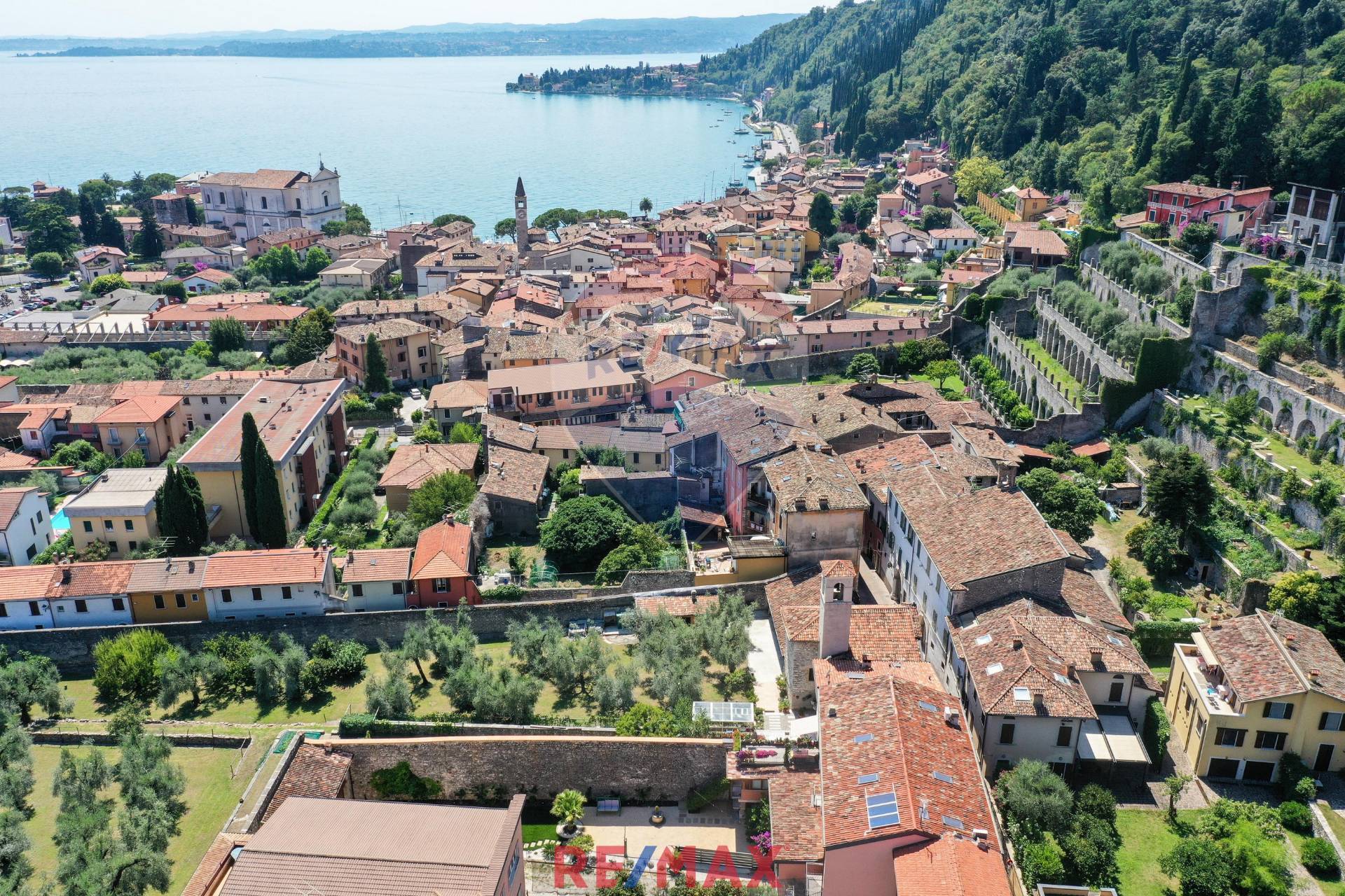 Appartamento TOSCOLANO-MADERNO vendita  Maderno  RE/MAX Edilfin