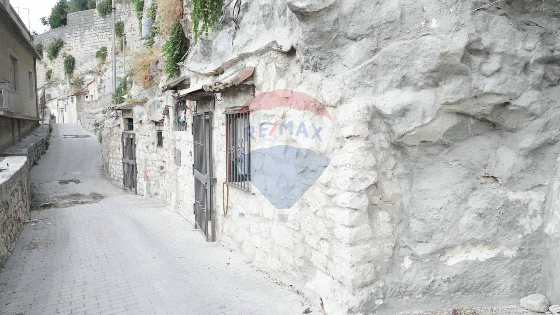  modica vendita quart: centro storico re/max prima classe