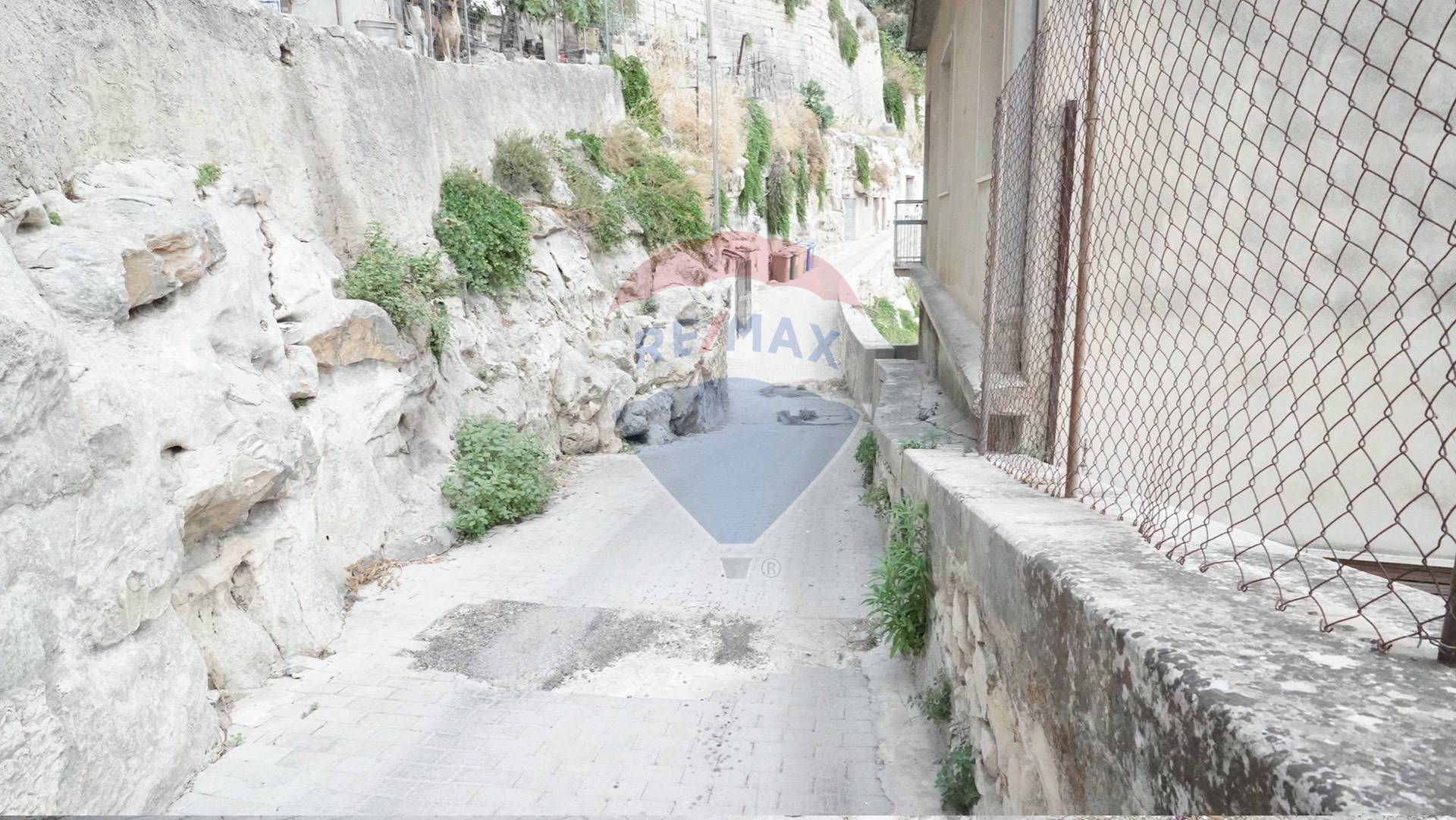 Villa Unifamiliare - Indipendente MODICA vendita  Centro Storico  RE/MAX Prima Classe