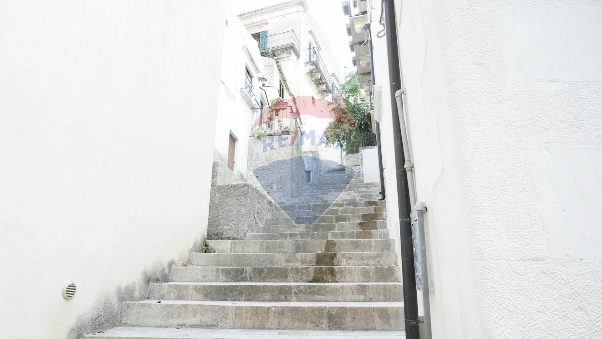 Villa Unifamiliare - Indipendente MODICA vendita  Centro Storico  RE/MAX Prima Classe