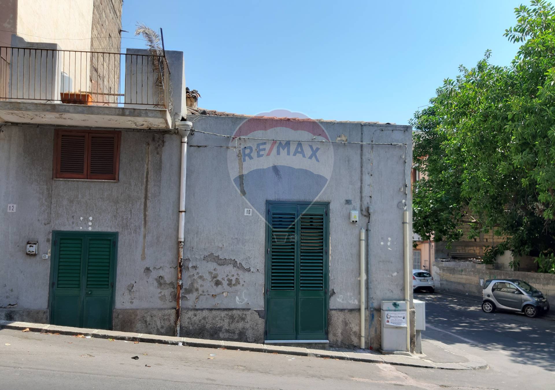  catania vendita quart: picanello re/max white house