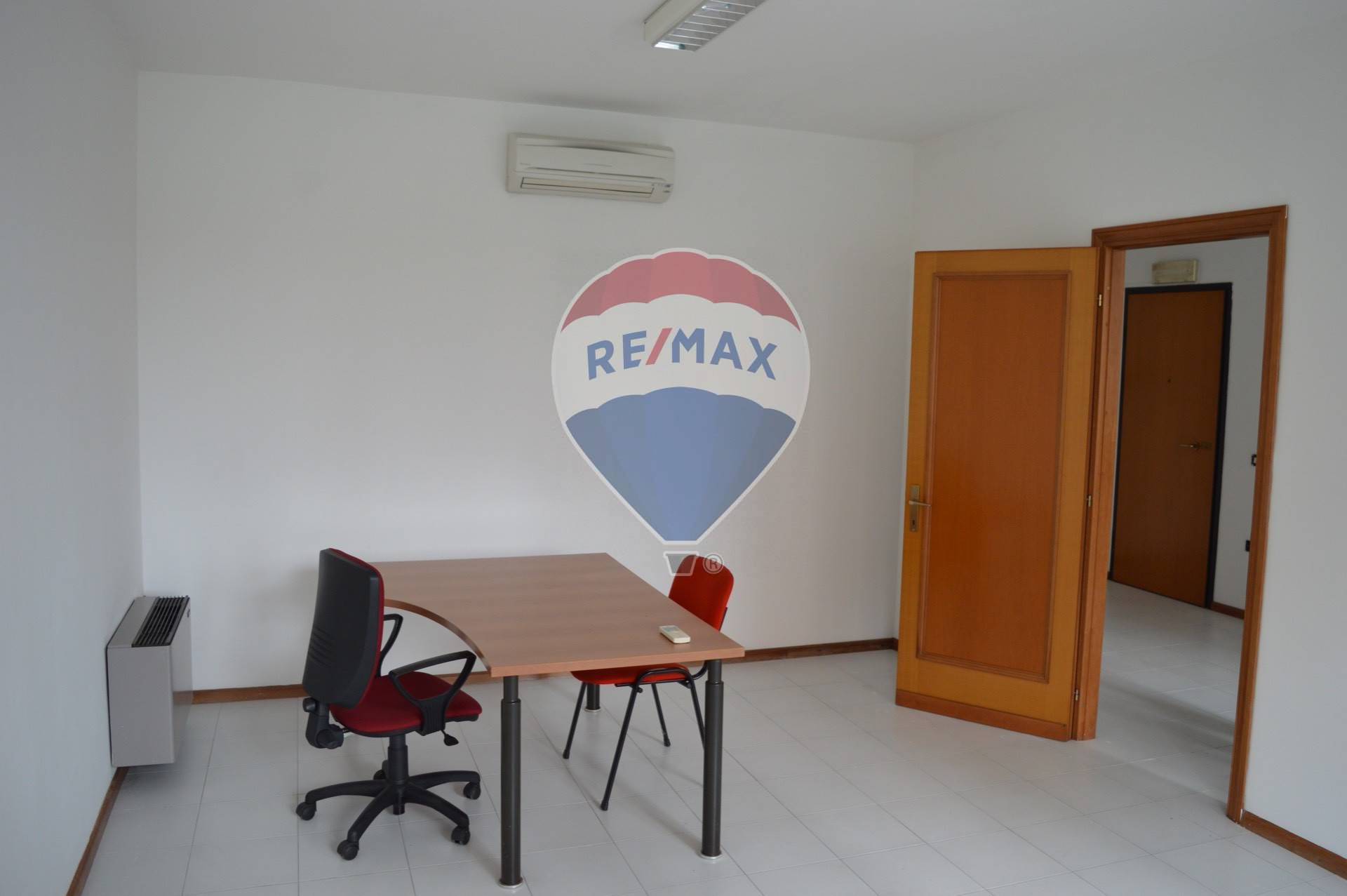Ufficio - Loc.Com. PERUGIA affitto  Zona Fontivegge  RE/MAX Famosa