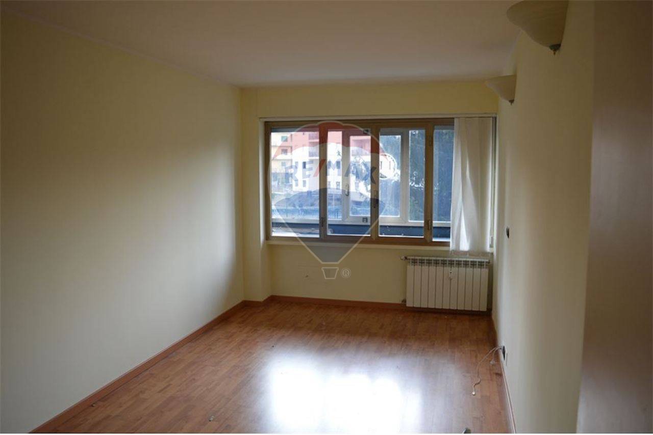 Ufficio - Loc.Com. PERUGIA affitto  Zona Fontivegge  RE/MAX Famosa