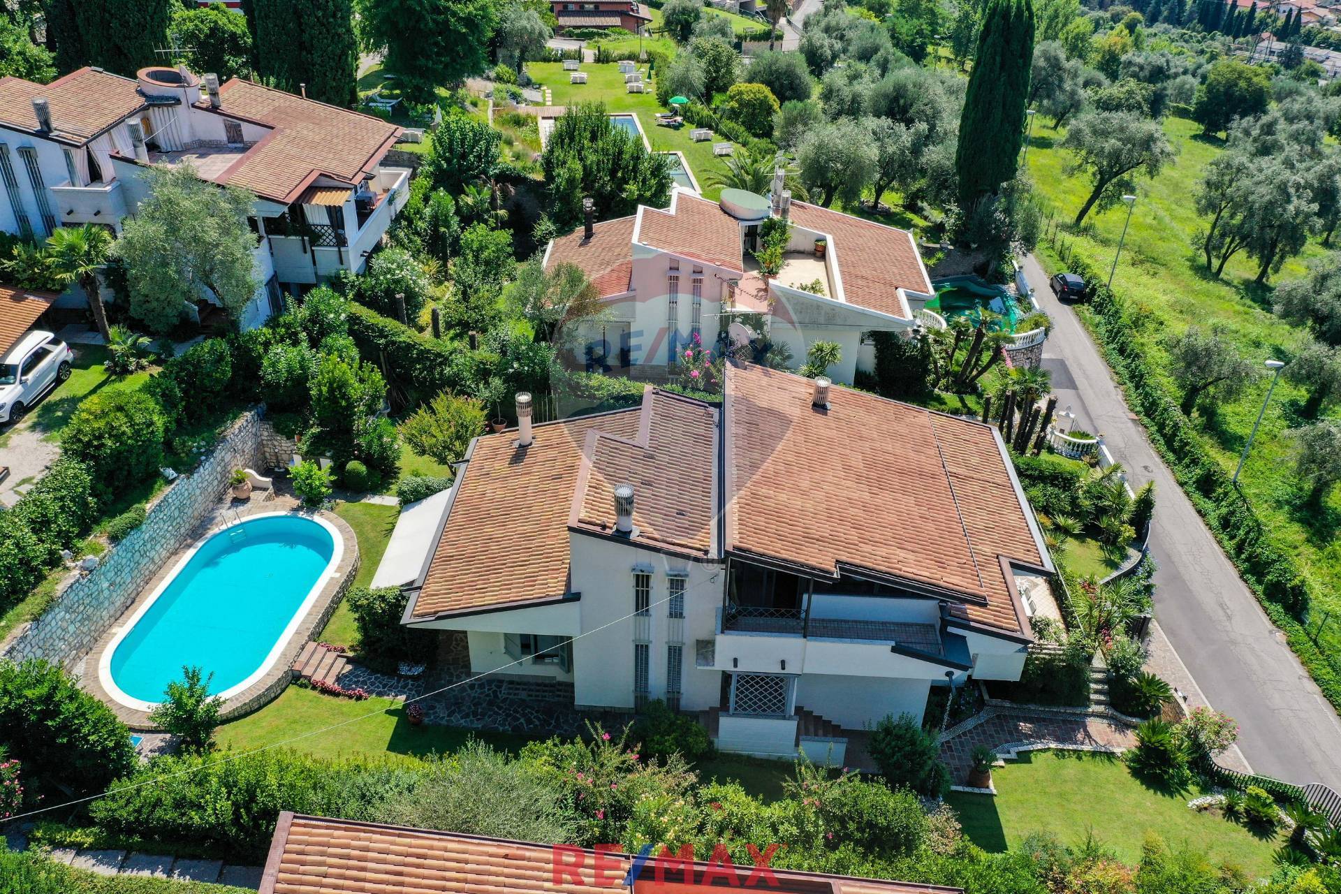 Villa SALÒ vendita  Renzano  RE/MAX Edilfin