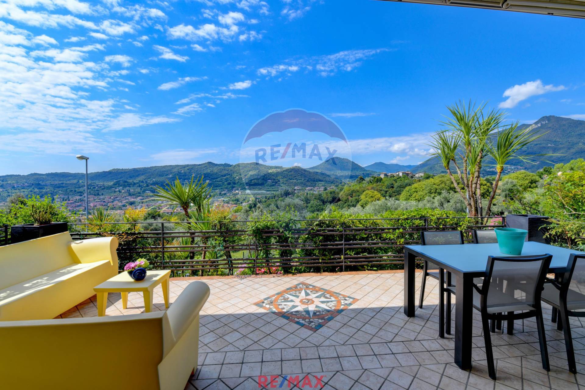 Villa SALÒ vendita  Renzano  RE/MAX Edilfin