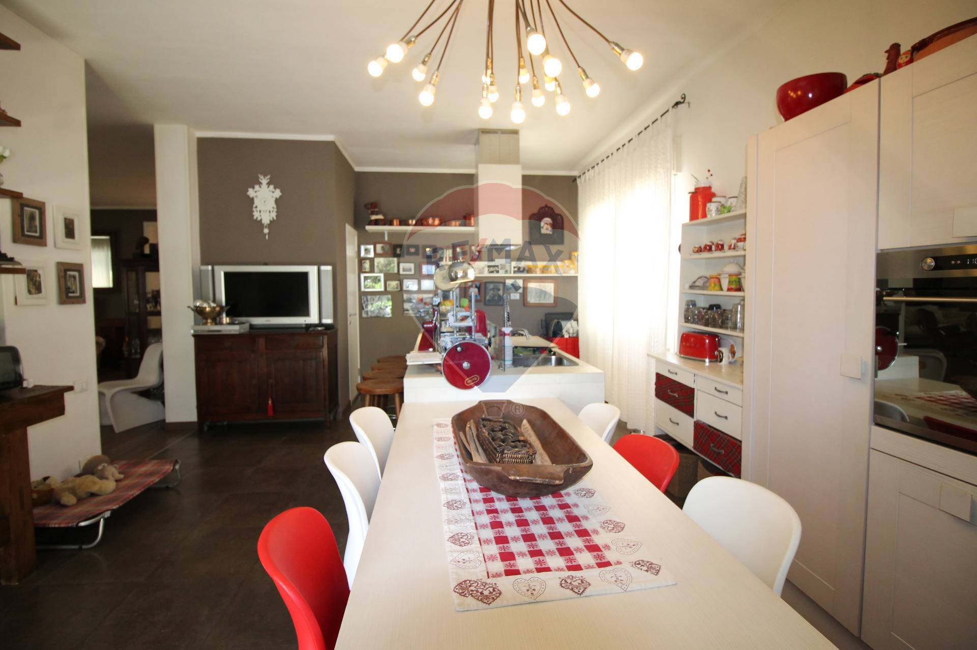 Villa Bifamiliare COSTABISSARA vendita    RE/MAX Palladio