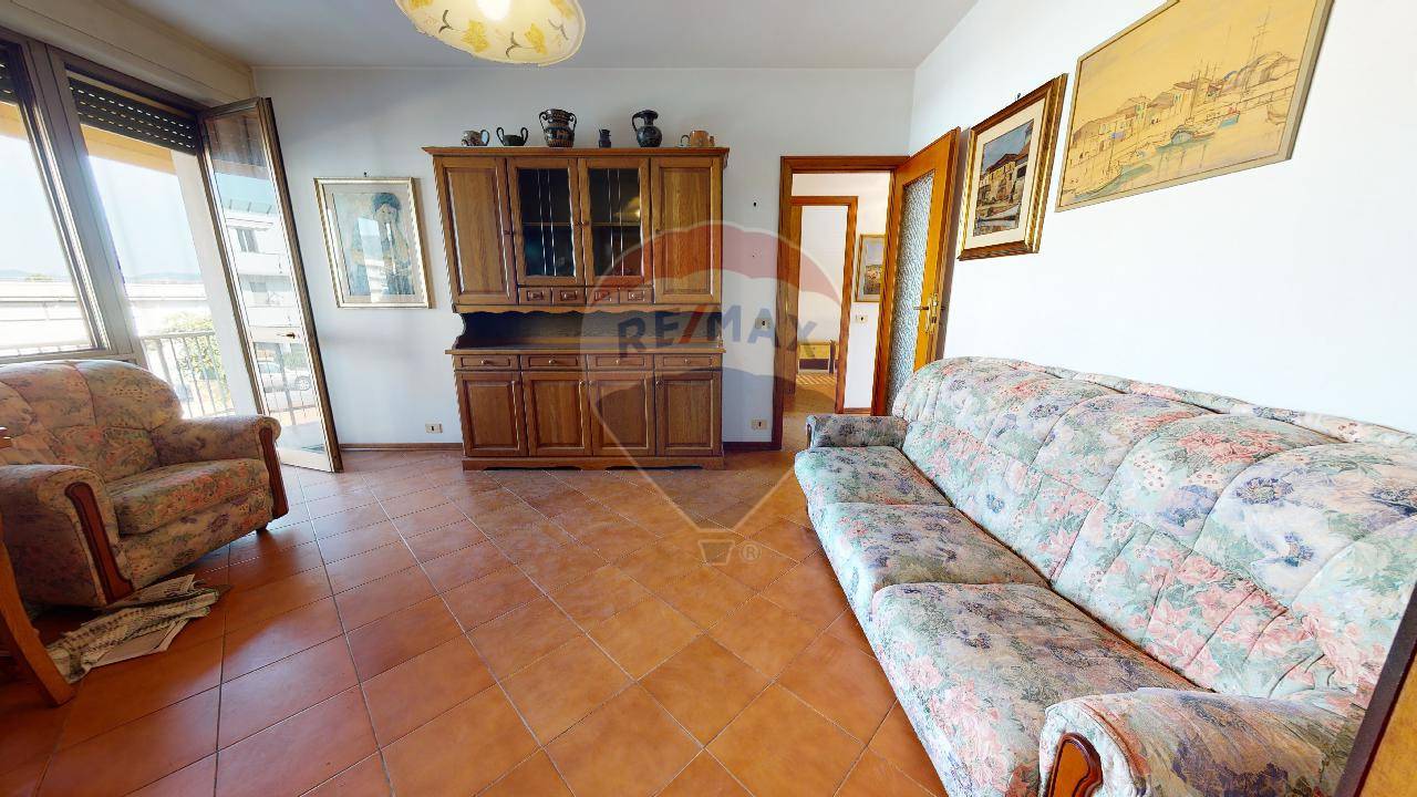  viareggio vendita quart: marco polo re/max quality house